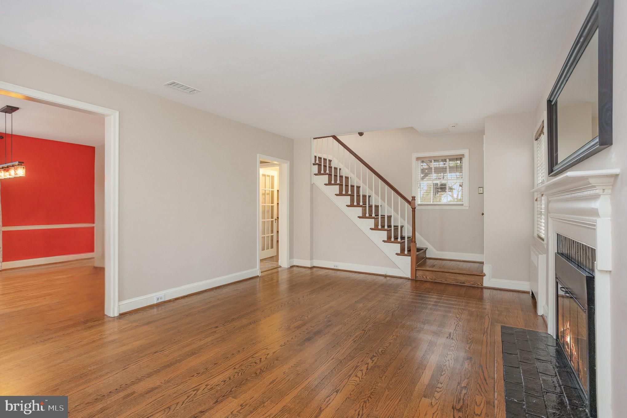 ORIGINAL NORTHWOOD - Residential