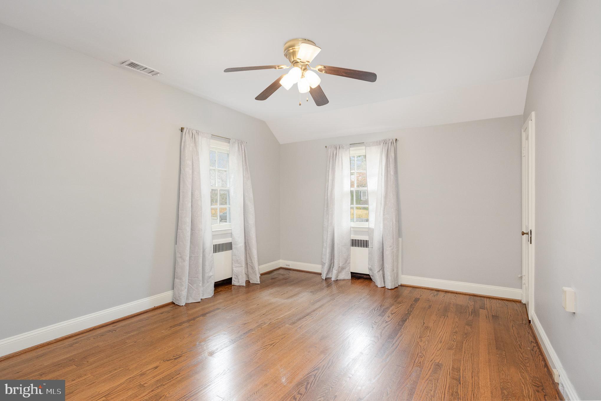 ORIGINAL NORTHWOOD - Residential