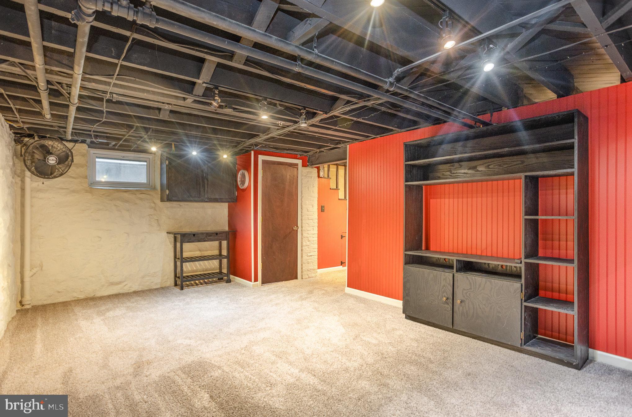 ORIGINAL NORTHWOOD - Residential