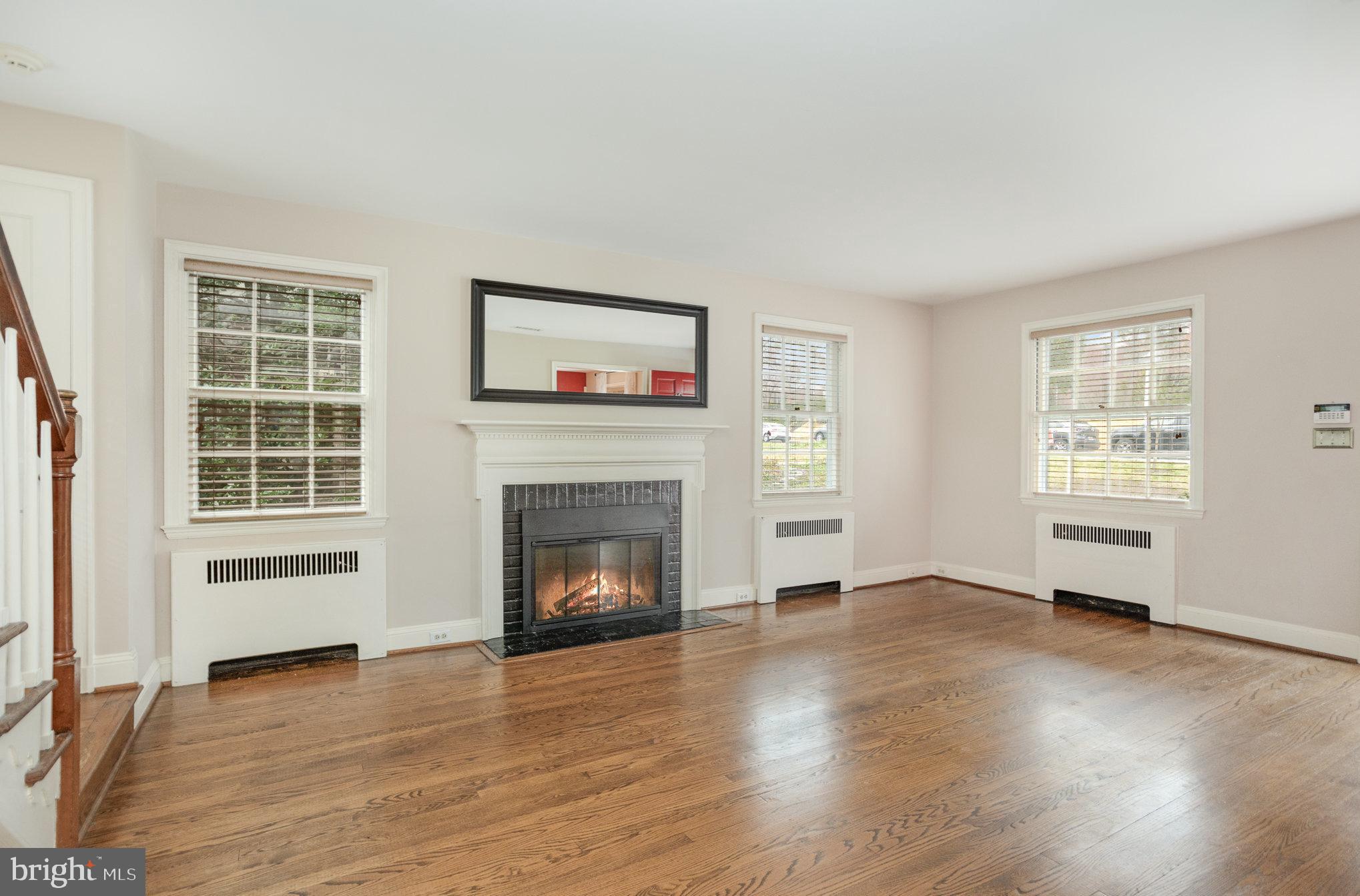 ORIGINAL NORTHWOOD - Residential