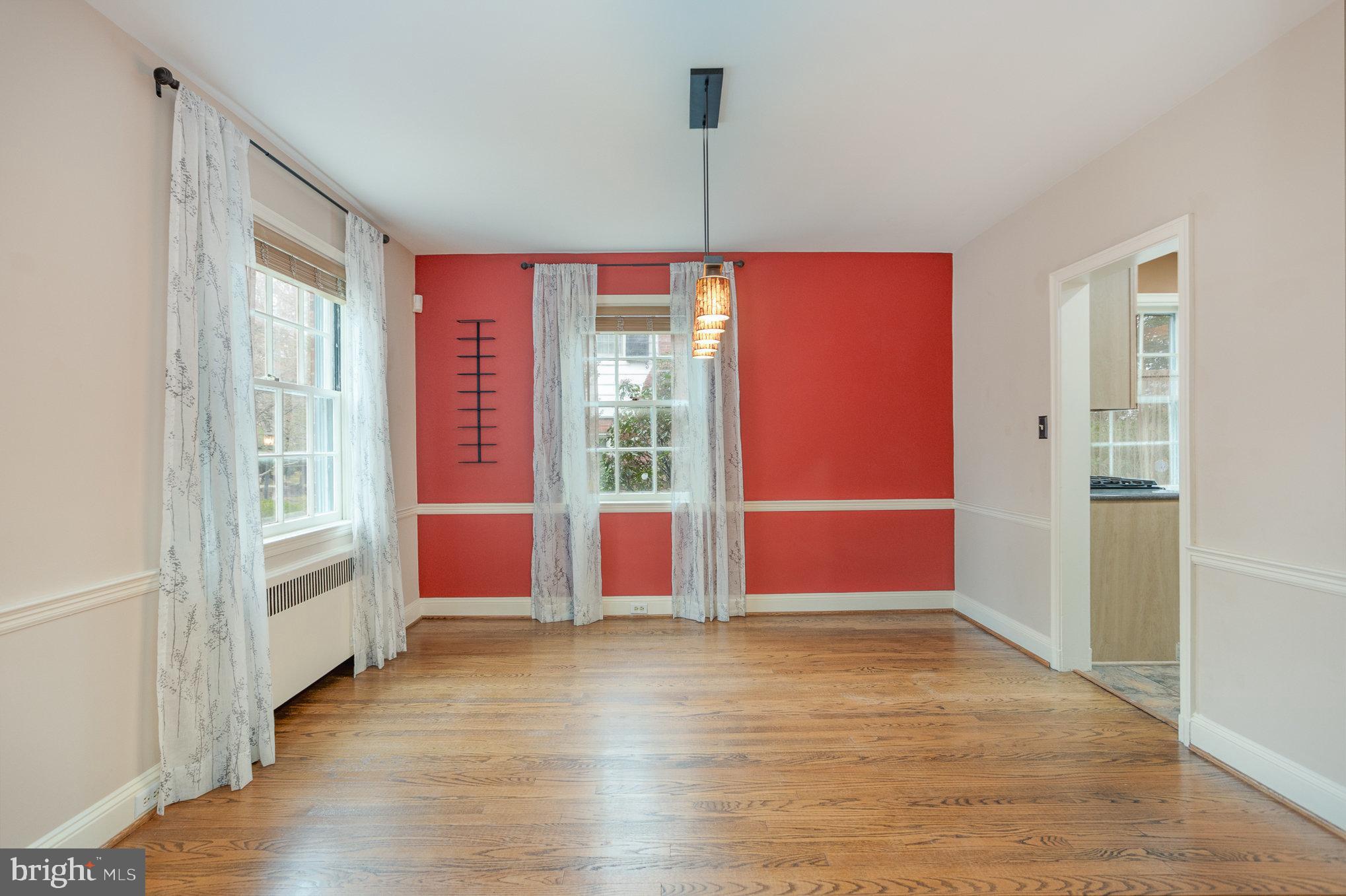 ORIGINAL NORTHWOOD - Residential