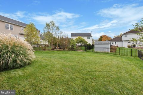 Tiny photo for 366 Buckingham Circle, HARLEYSVILLE, PA 19438 (MLS # PAMC2167318)