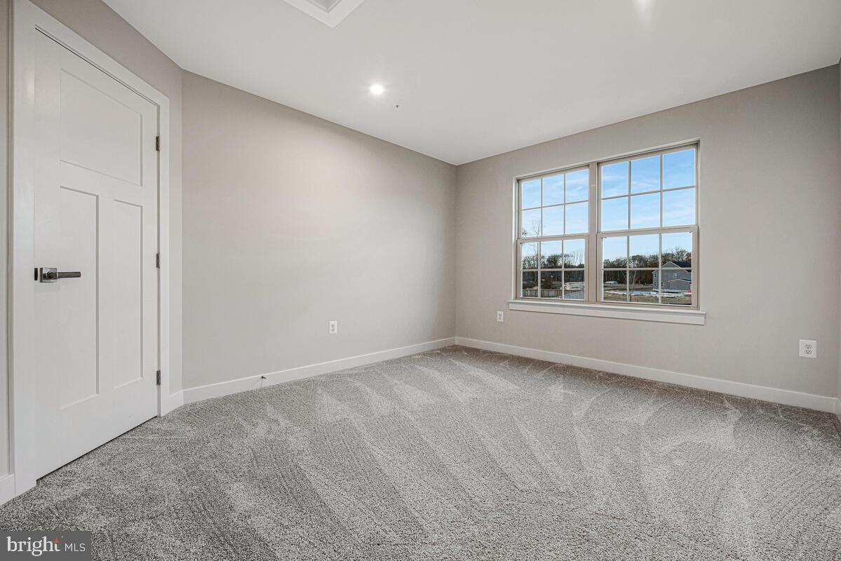 CANTER CREEK - Residential