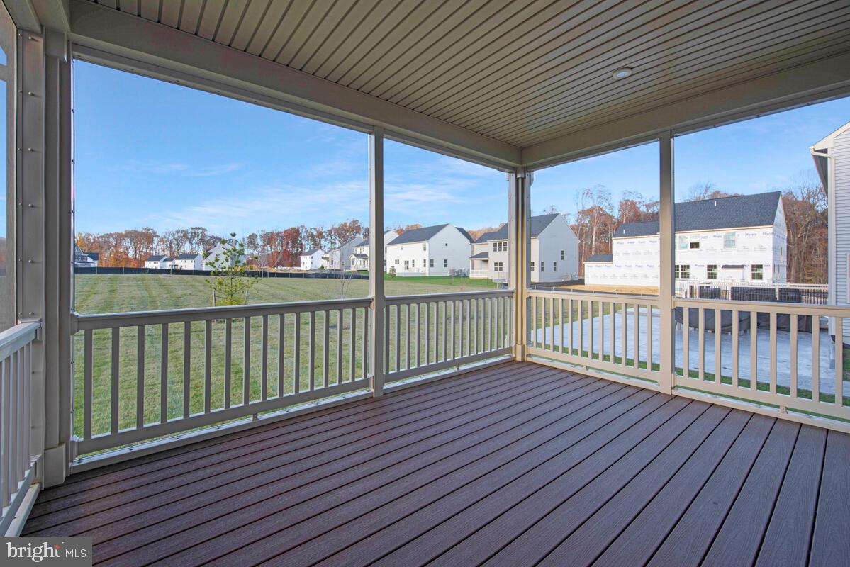 CANTER CREEK - Residential