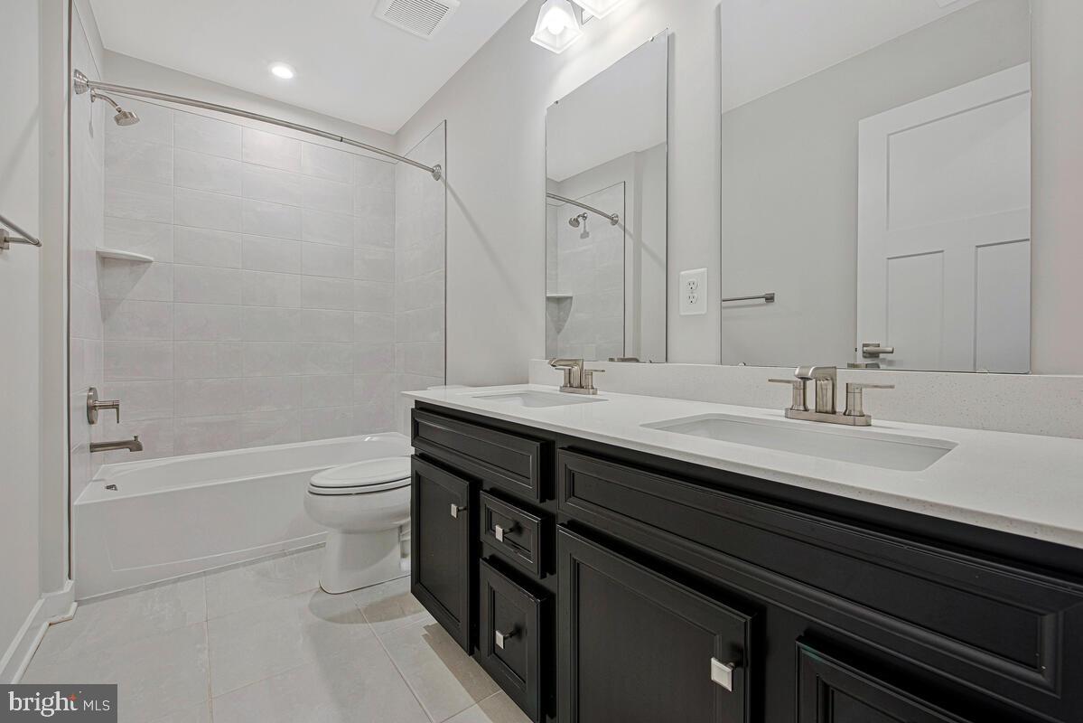 CANTER CREEK - Residential