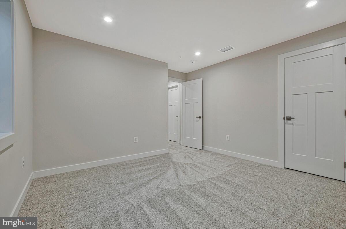 CANTER CREEK - Residential