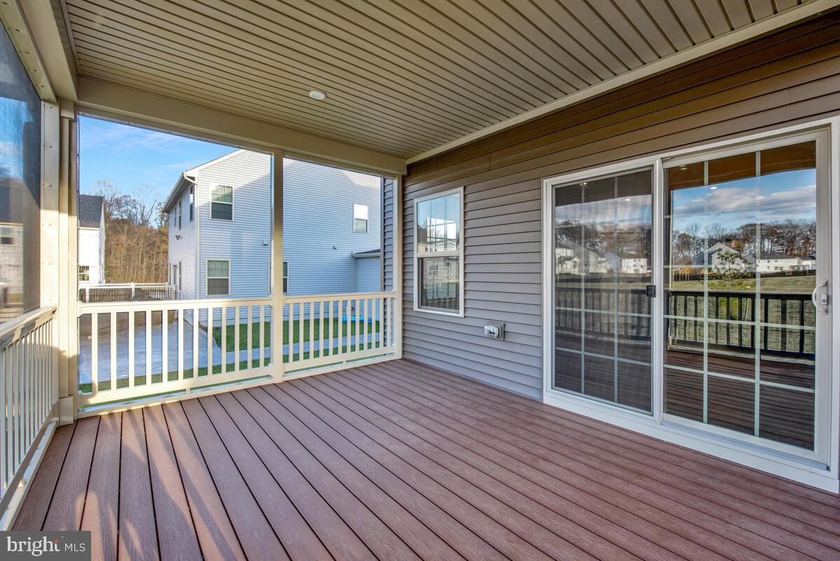 CANTER CREEK - Residential