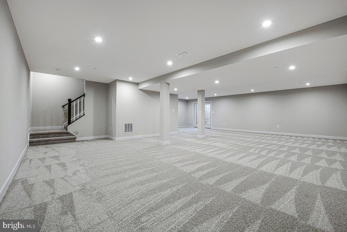 CANTER CREEK - Residential