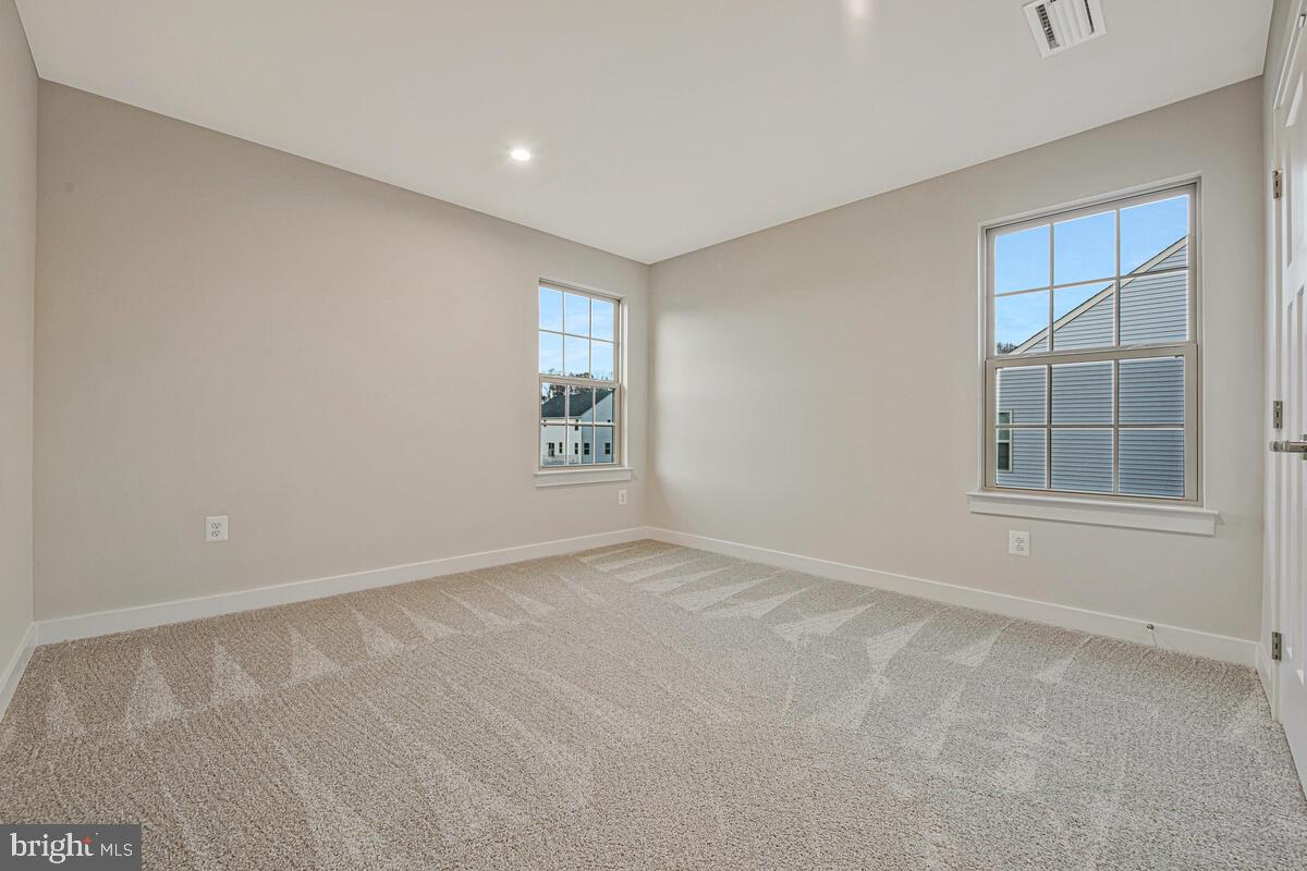 CANTER CREEK - Residential