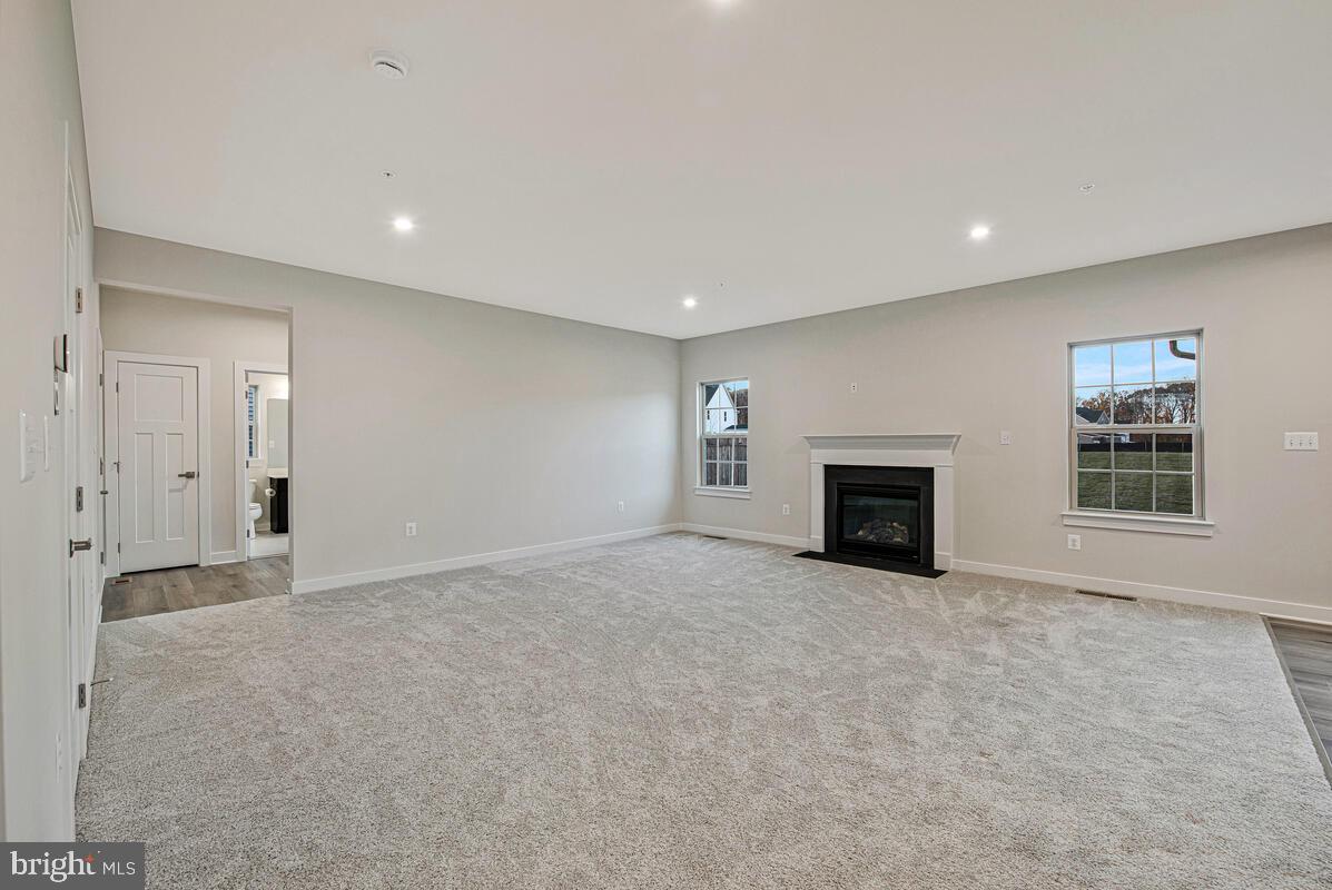 CANTER CREEK - Residential