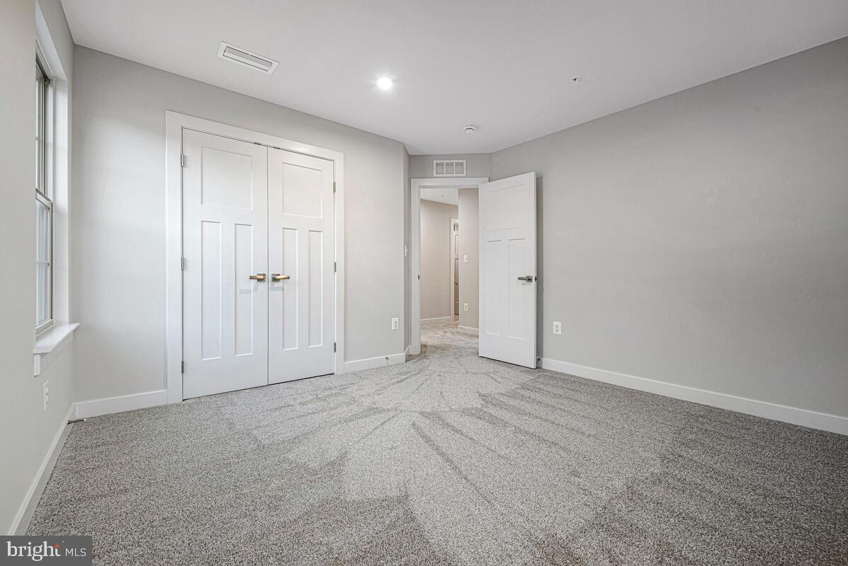 CANTER CREEK - Residential