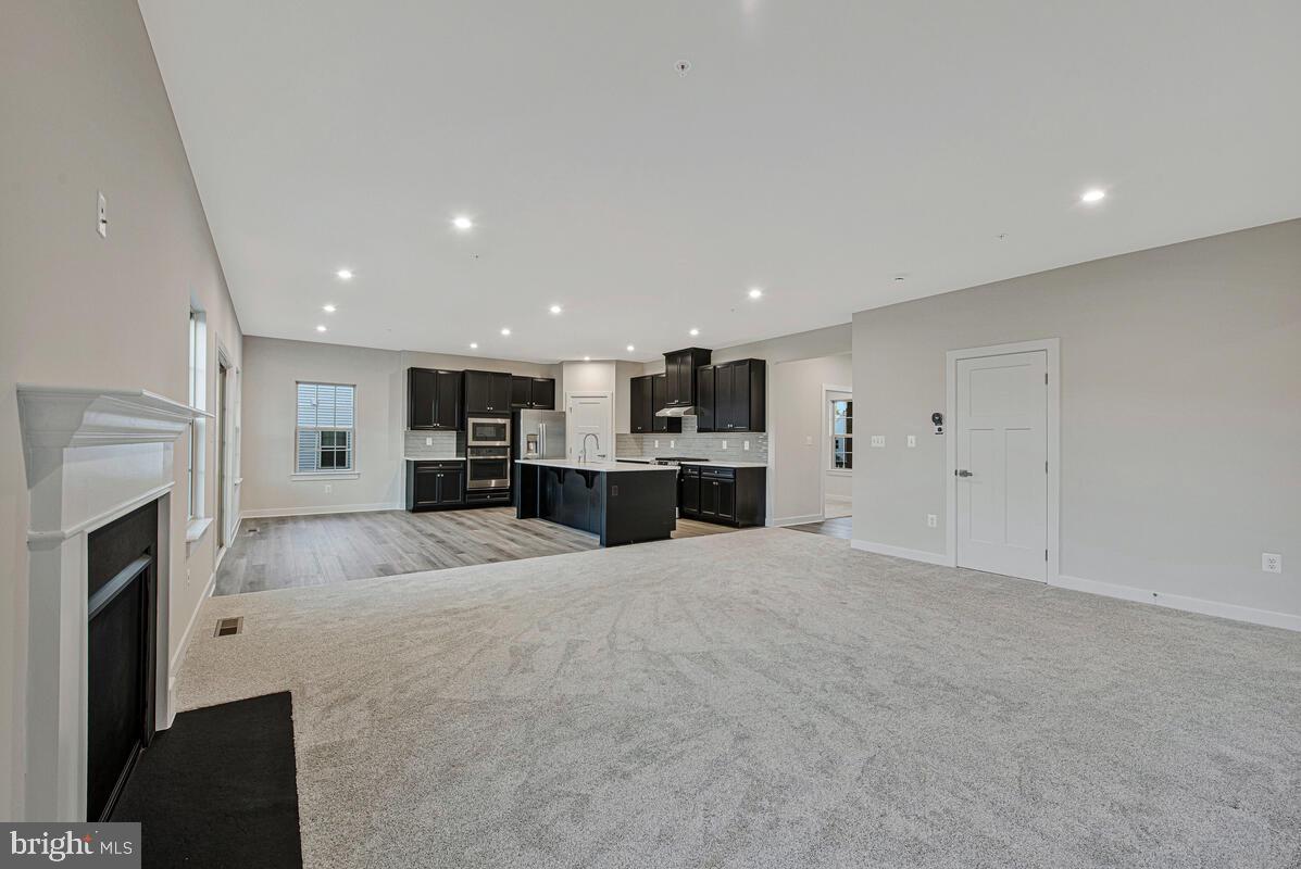 CANTER CREEK - Residential