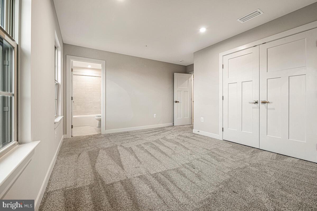 CANTER CREEK - Residential