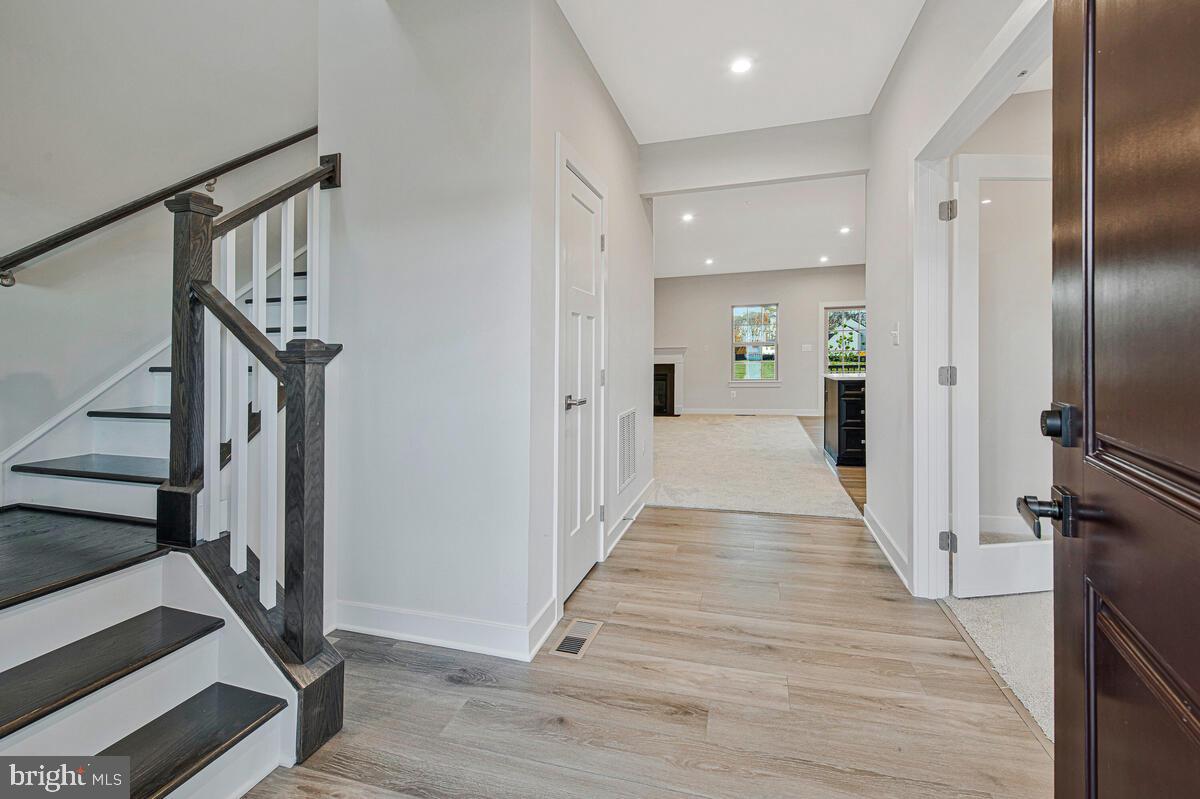 CANTER CREEK - Residential