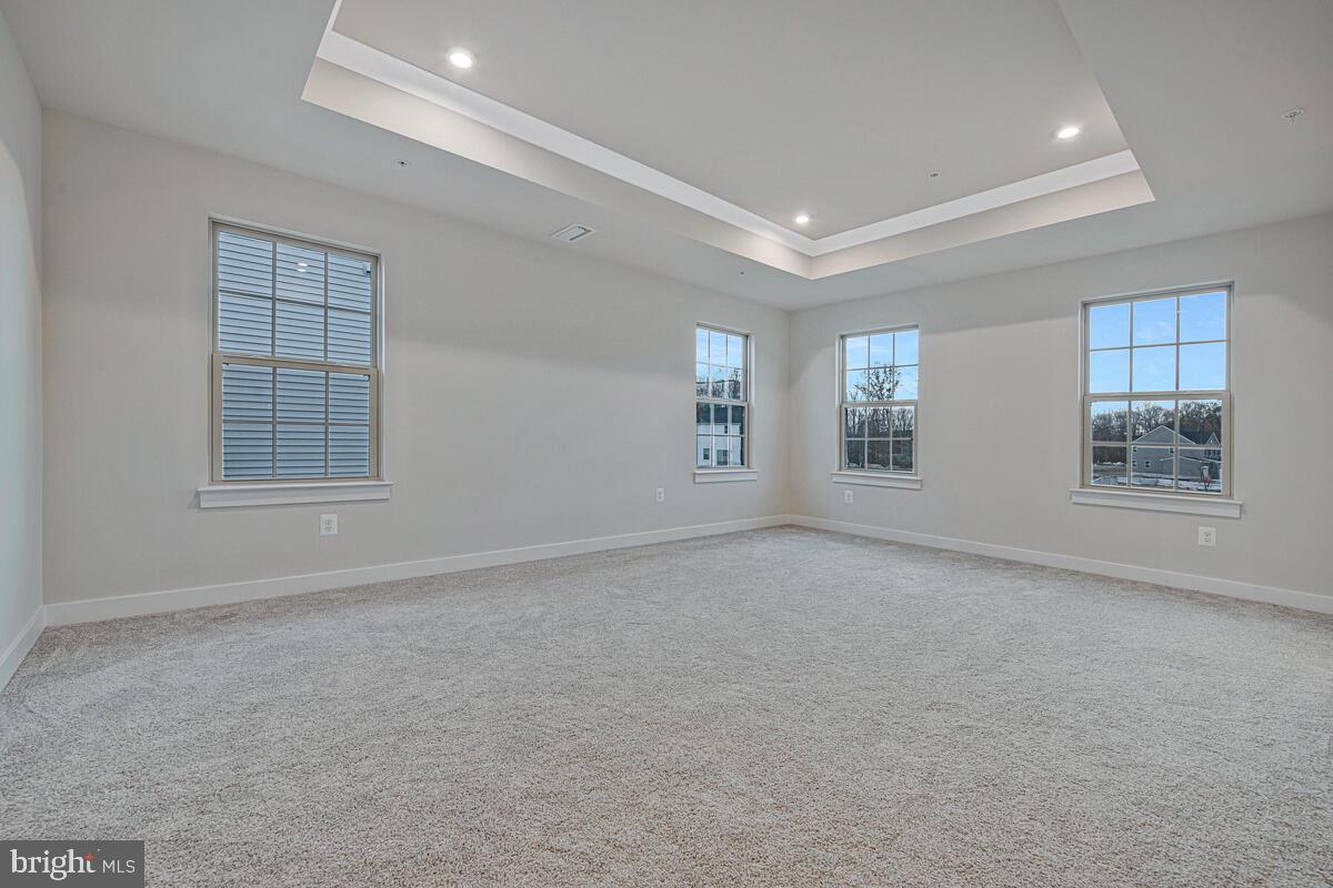 CANTER CREEK - Residential