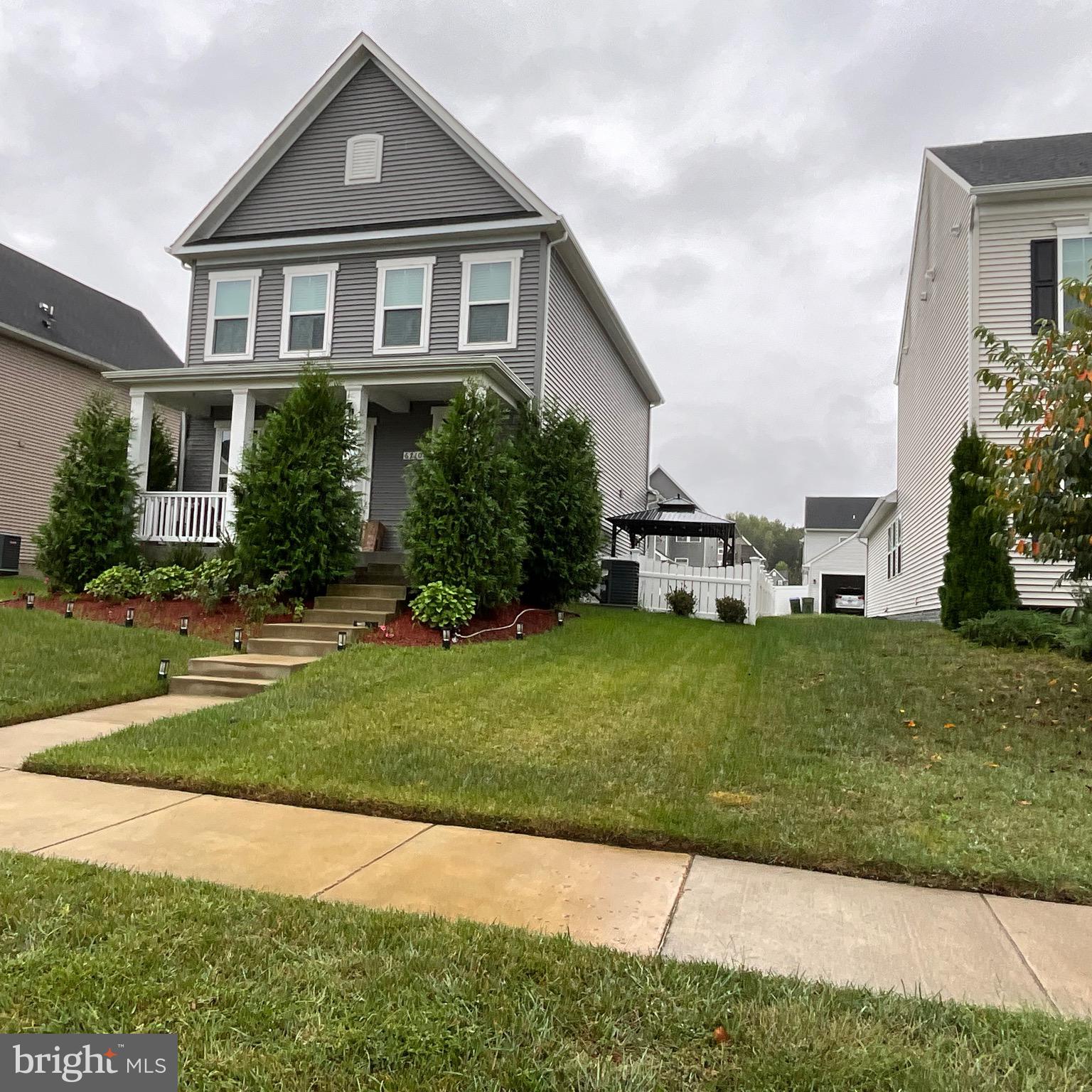 THE VILLAGE AT COURTHOUSE COMMONS - Residential Lease