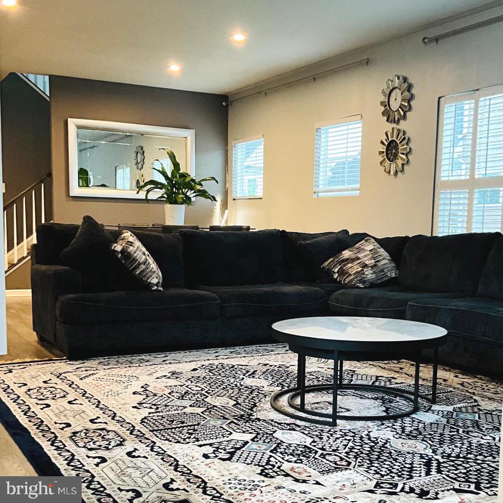 THE VILLAGE AT COURTHOUSE COMMONS - Residential Lease