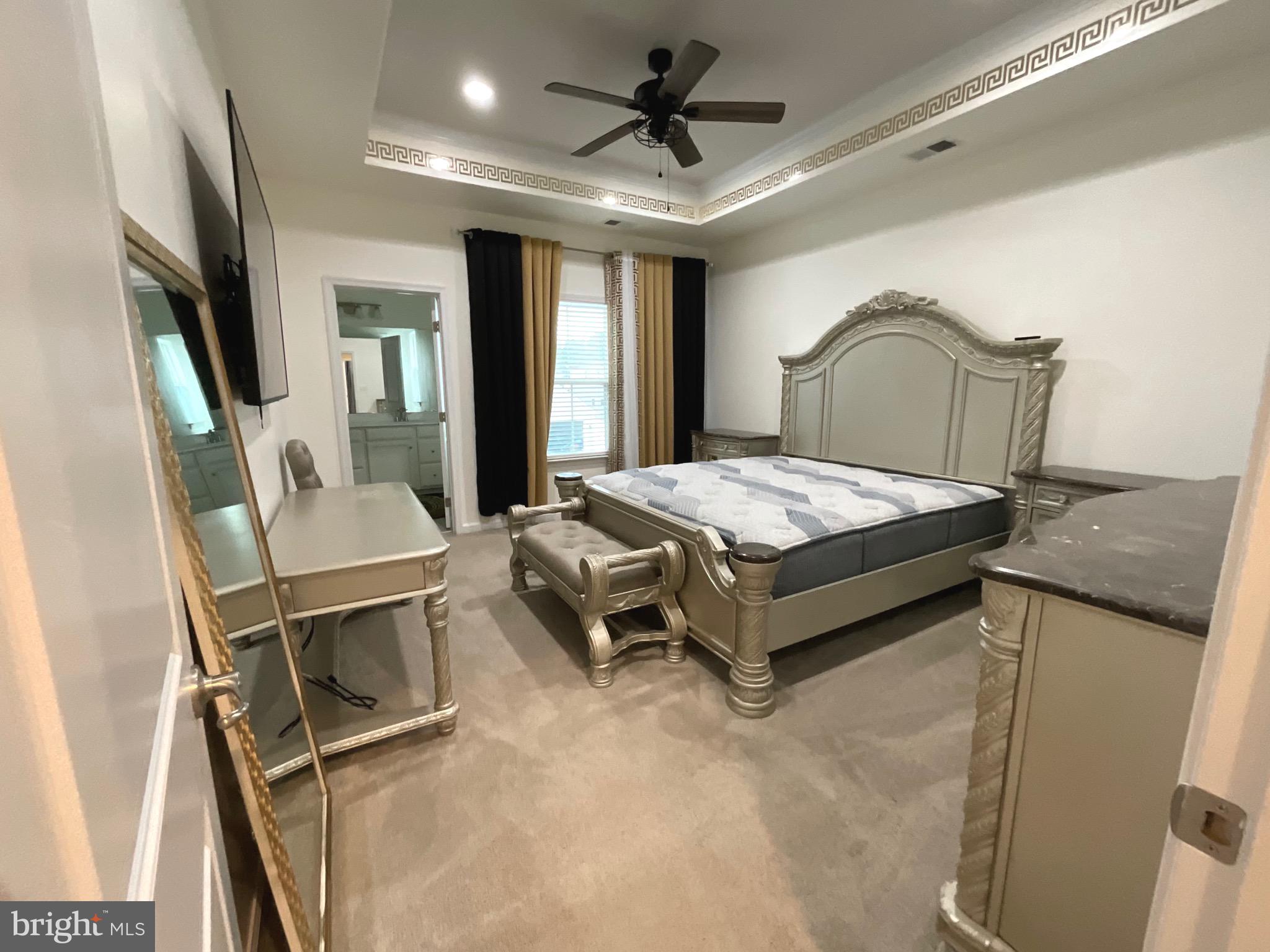 THE VILLAGE AT COURTHOUSE COMMONS - Residential Lease