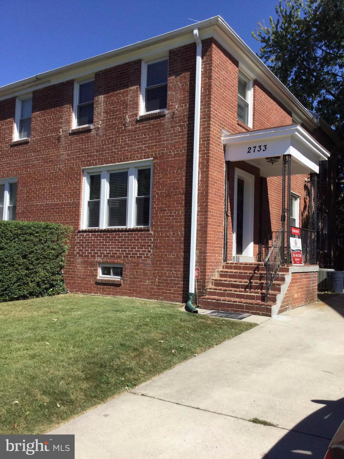 LONG BRANCH PARK - Residential Lease