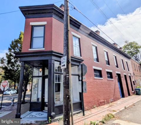 Photo of 215 W Clay Street, RICHMOND, VA 23220 (MLS # VARC2000766)