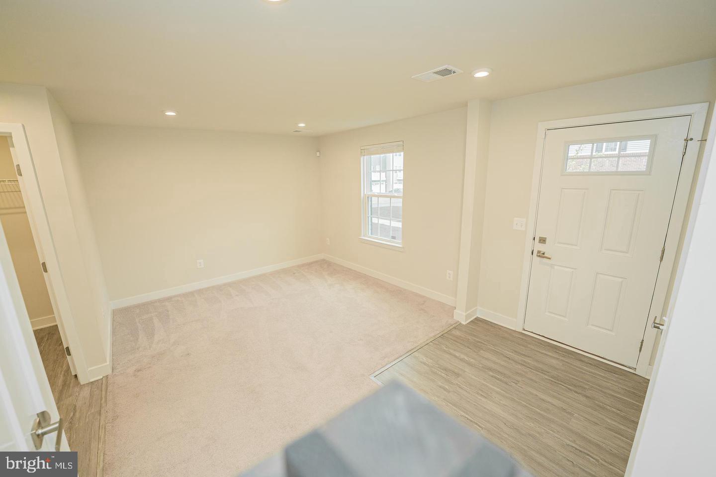 BLACKBURN - Residential Lease