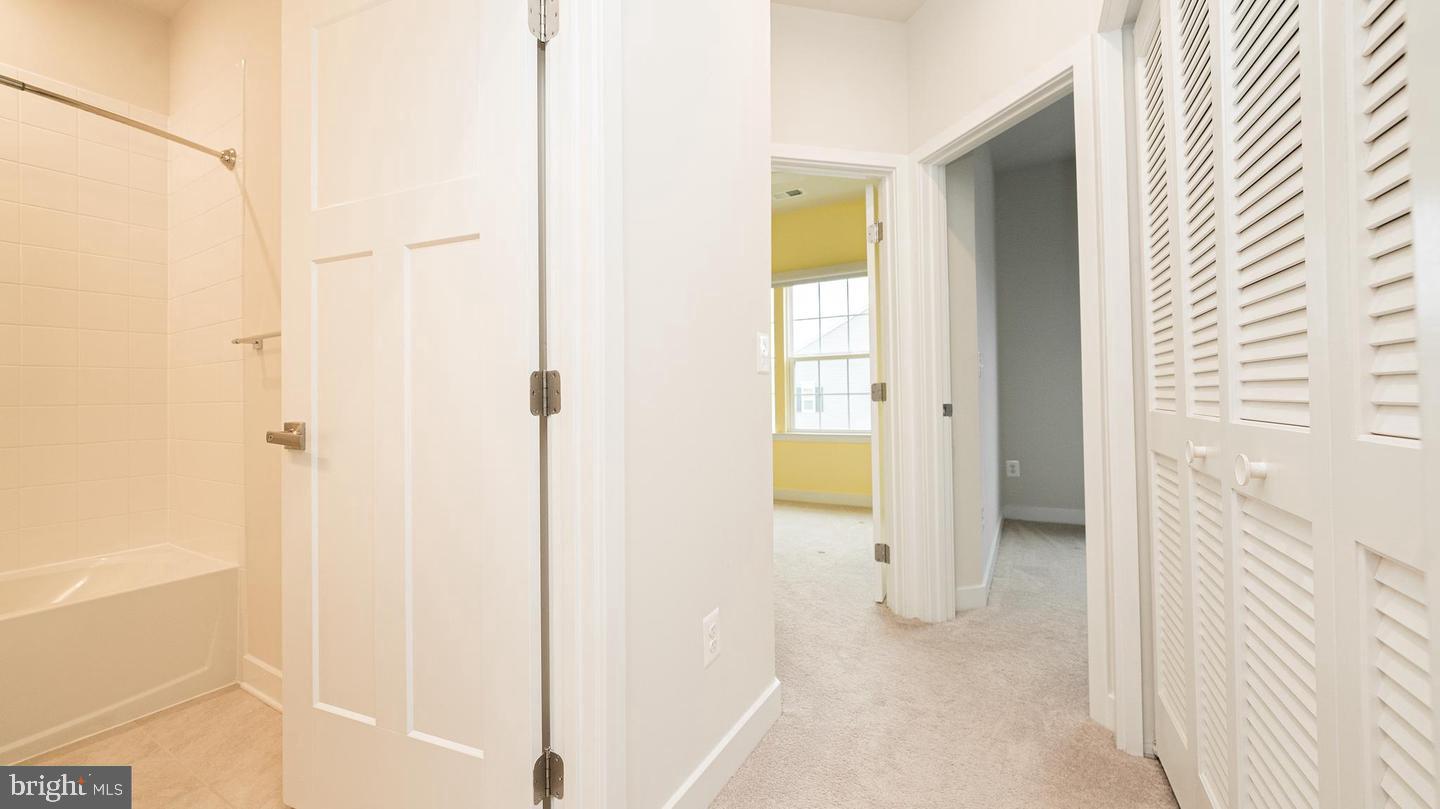 BLACKBURN - Residential Lease