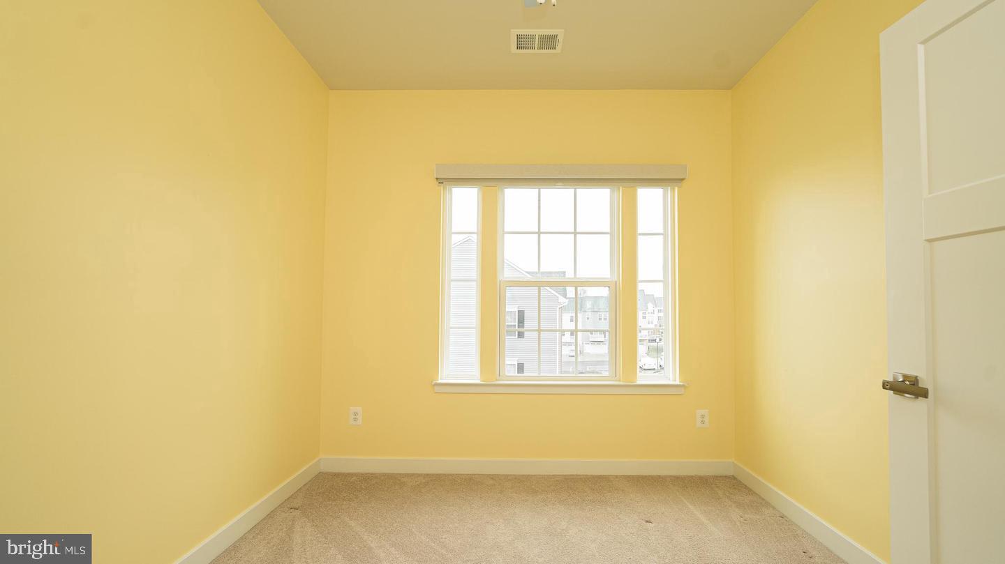 BLACKBURN - Residential Lease