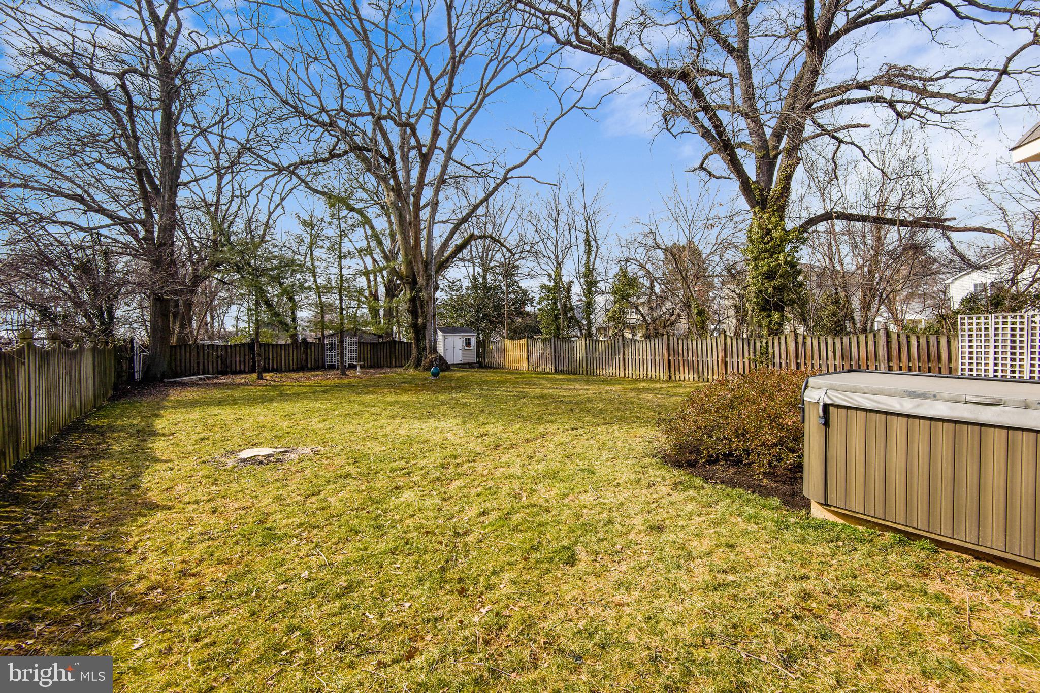 DOUGLAS ESTATES - Residential