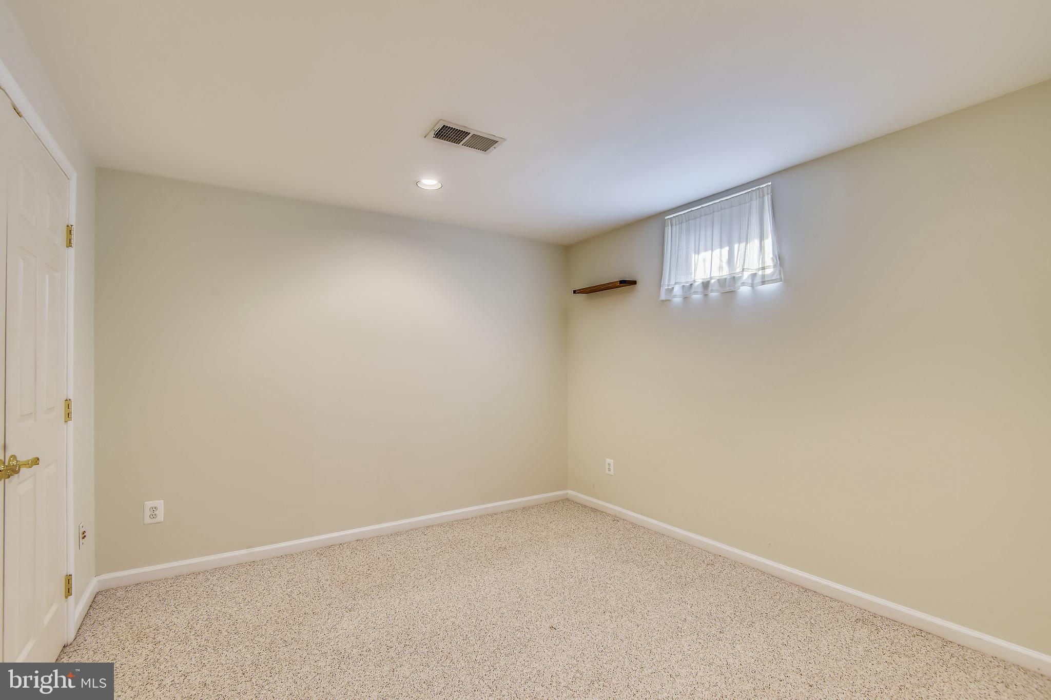 DOUGLAS ESTATES - Residential