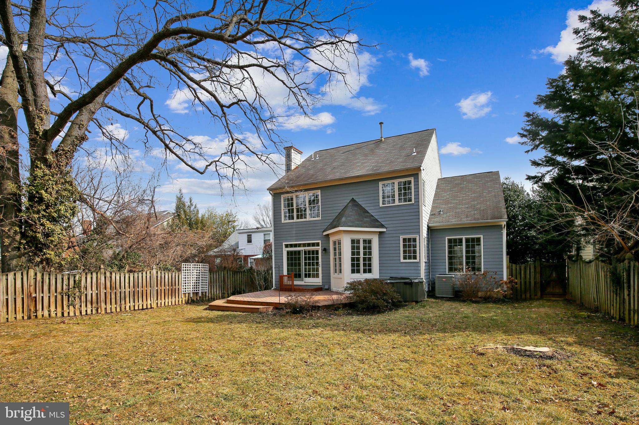 DOUGLAS ESTATES - Residential