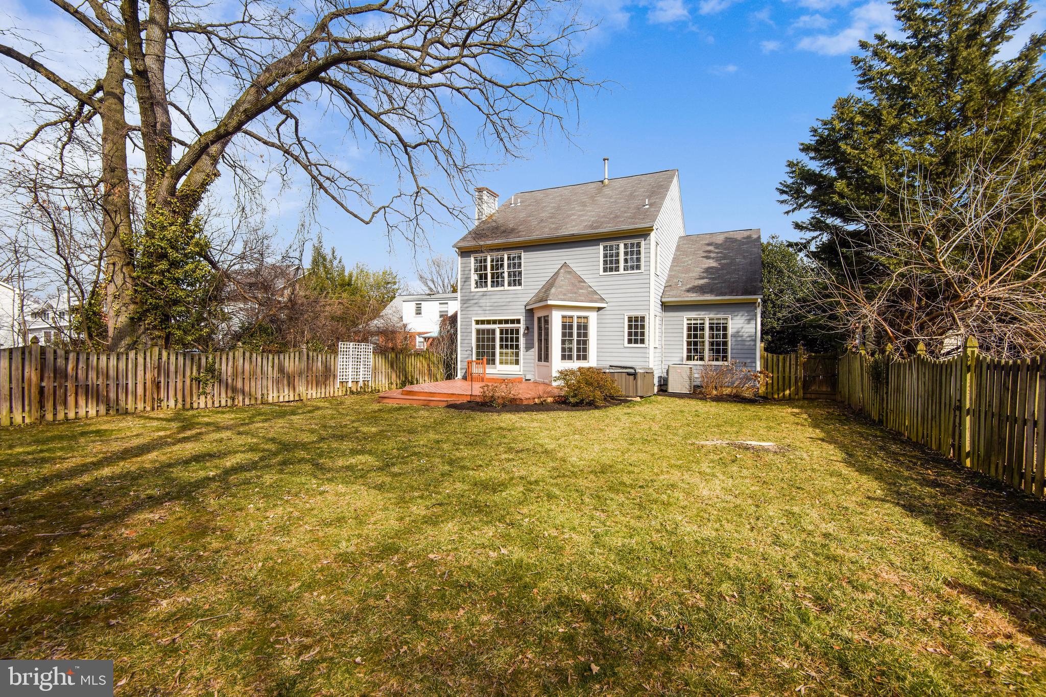 DOUGLAS ESTATES - Residential