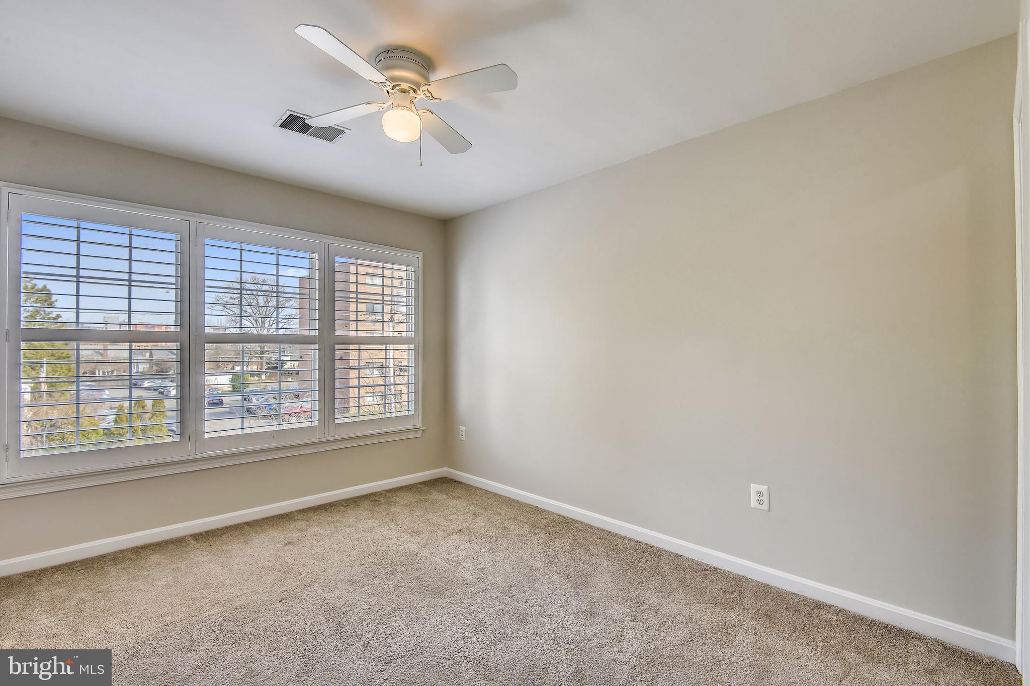 DOUGLAS ESTATES - Residential