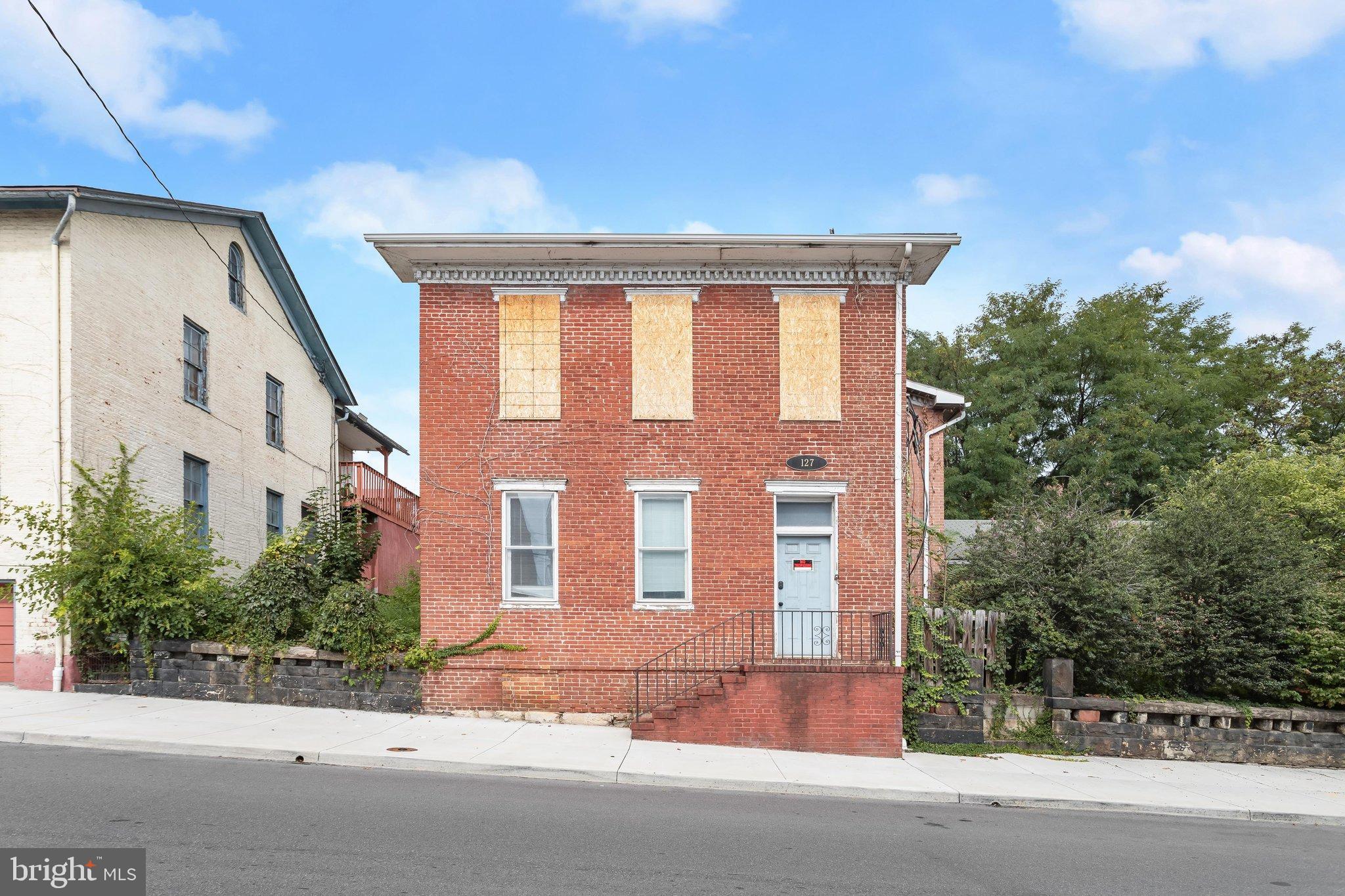 127 GREENE STREET
