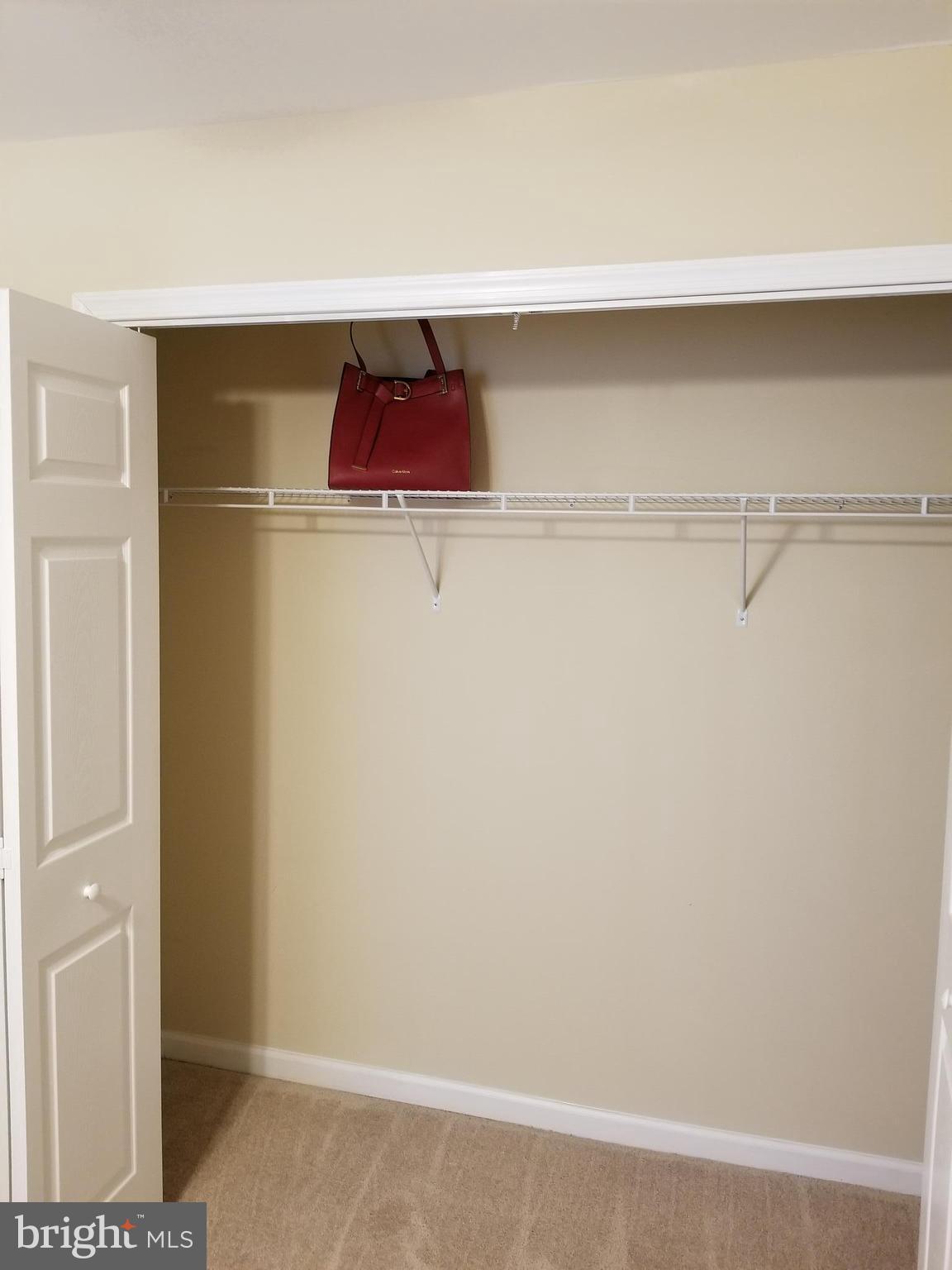 COVENTRY CREEK - Residential Lease