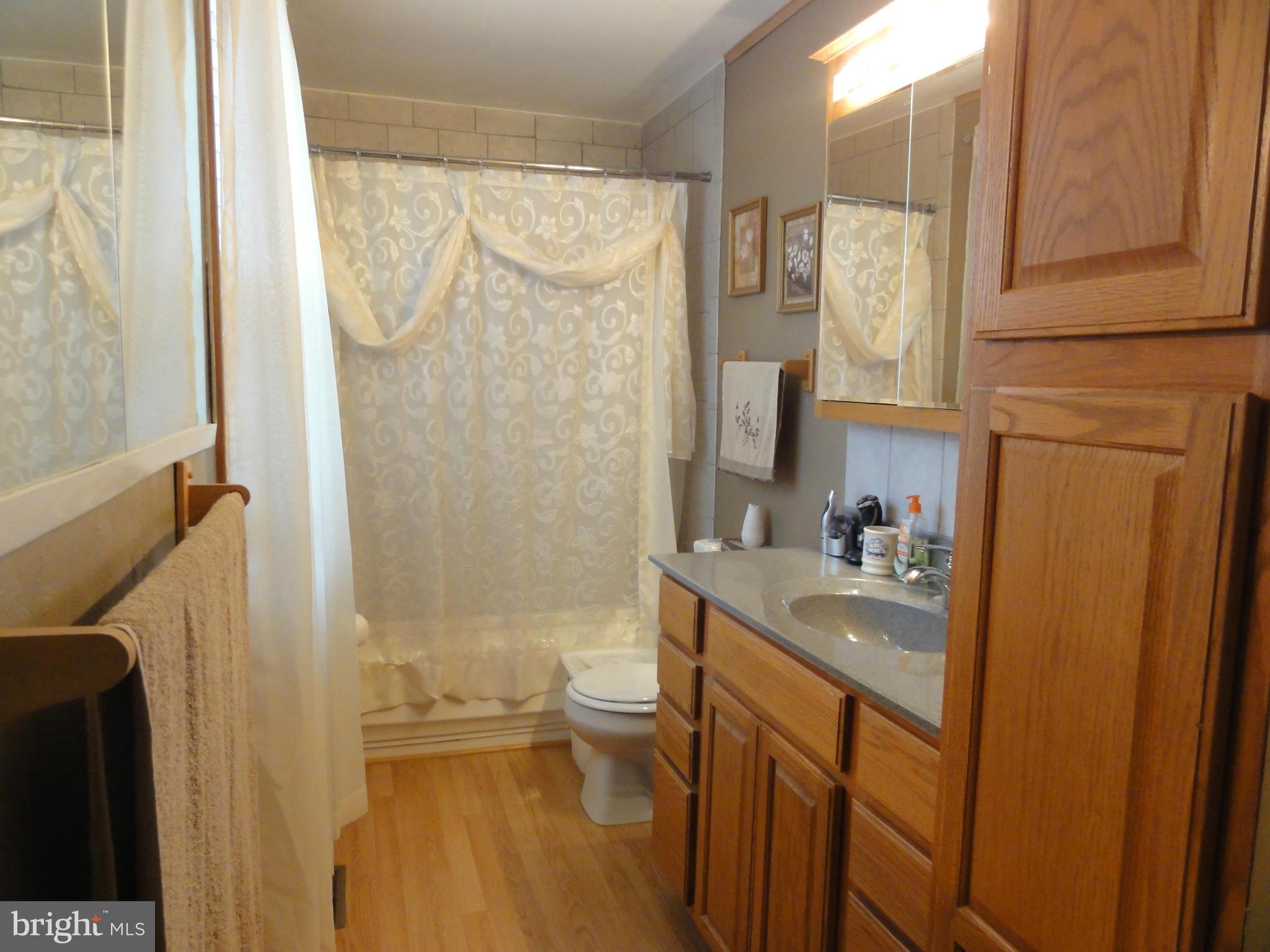 FOX CHASE - Residential