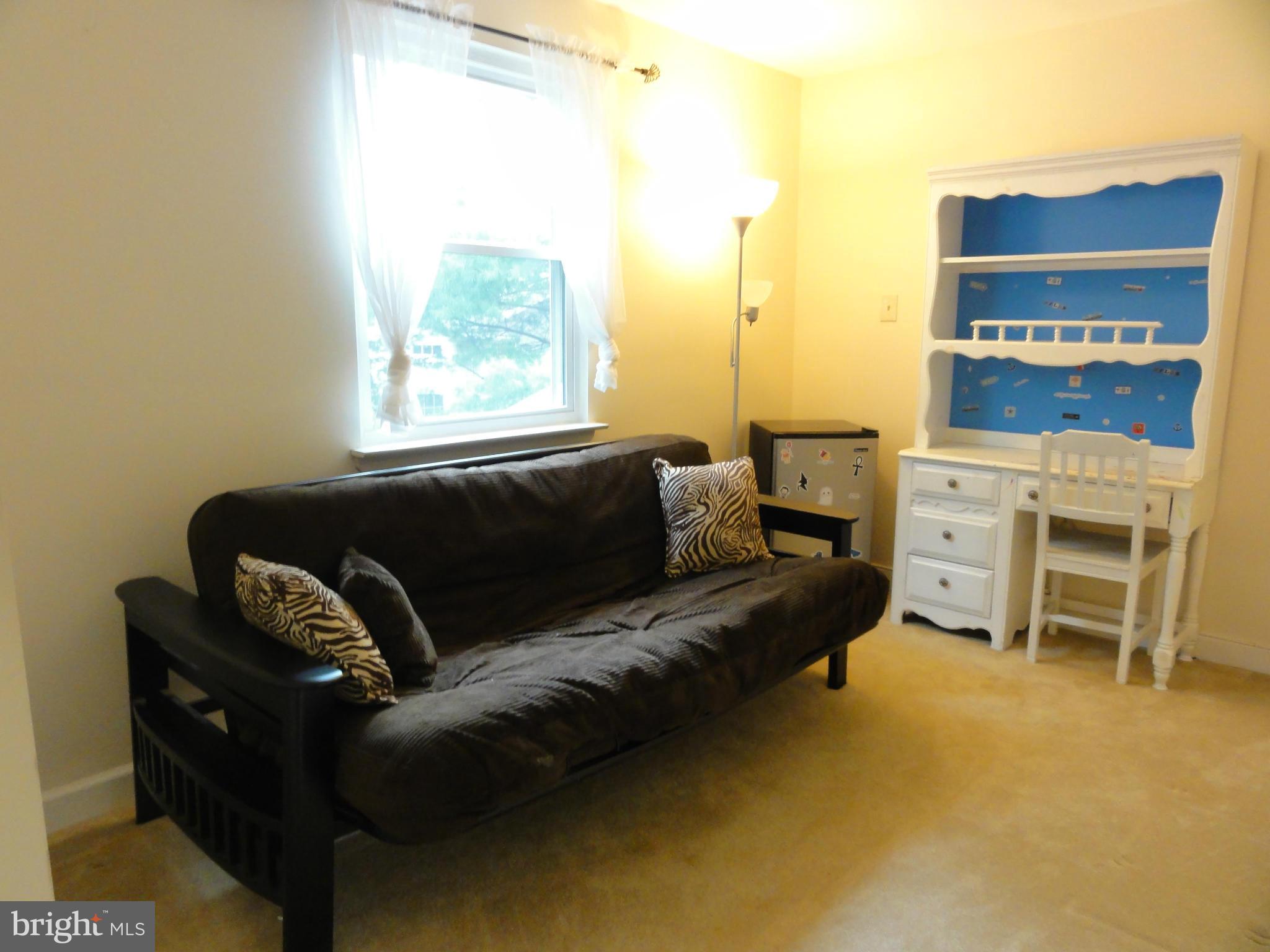 FOX CHASE - Residential