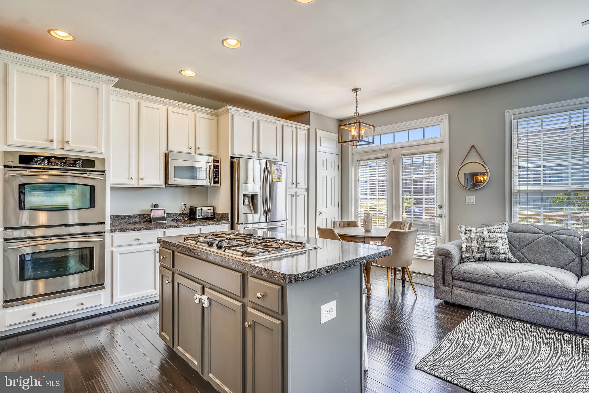 PORT POTOMAC - Residential