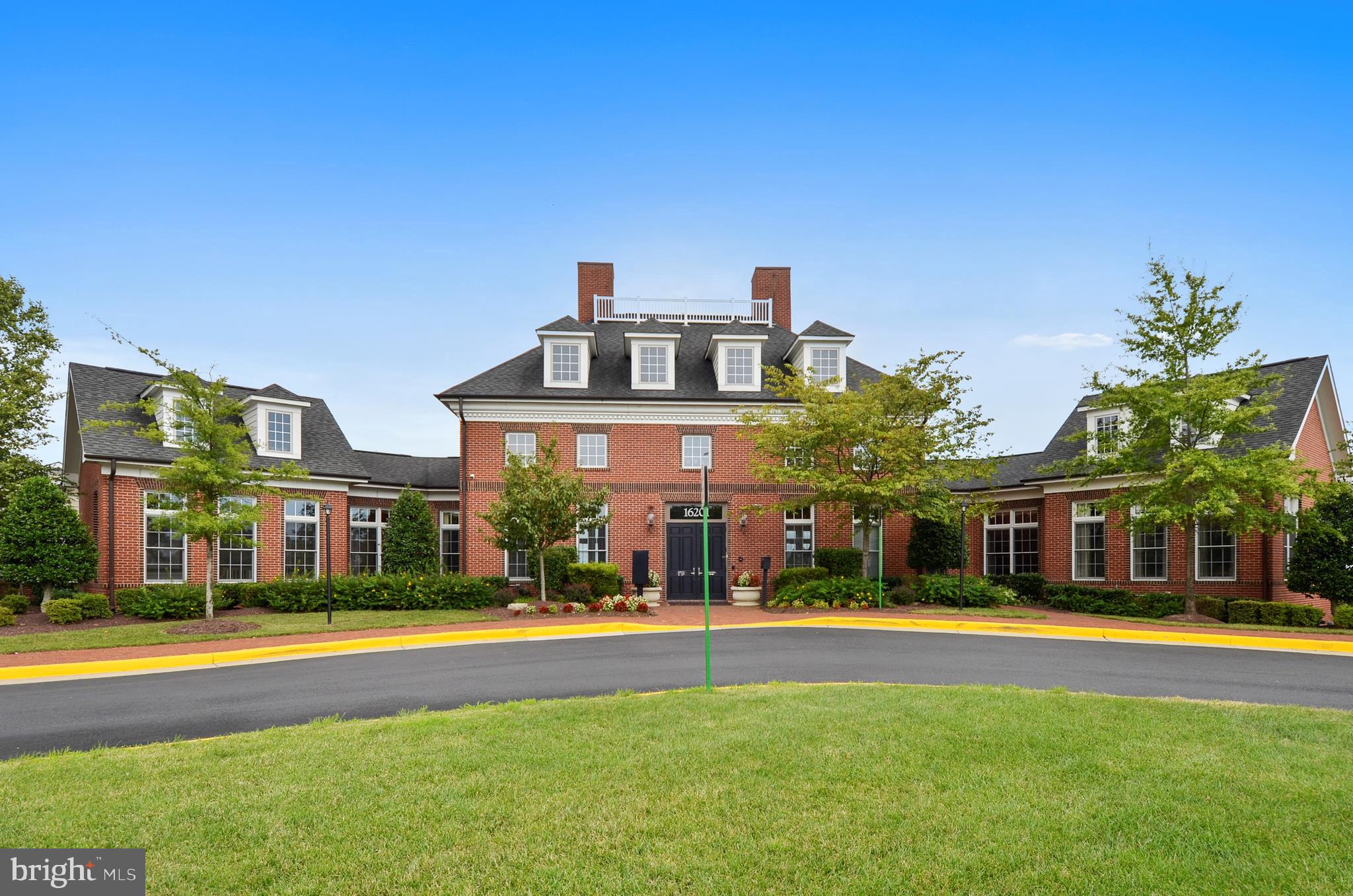 PORT POTOMAC - Residential