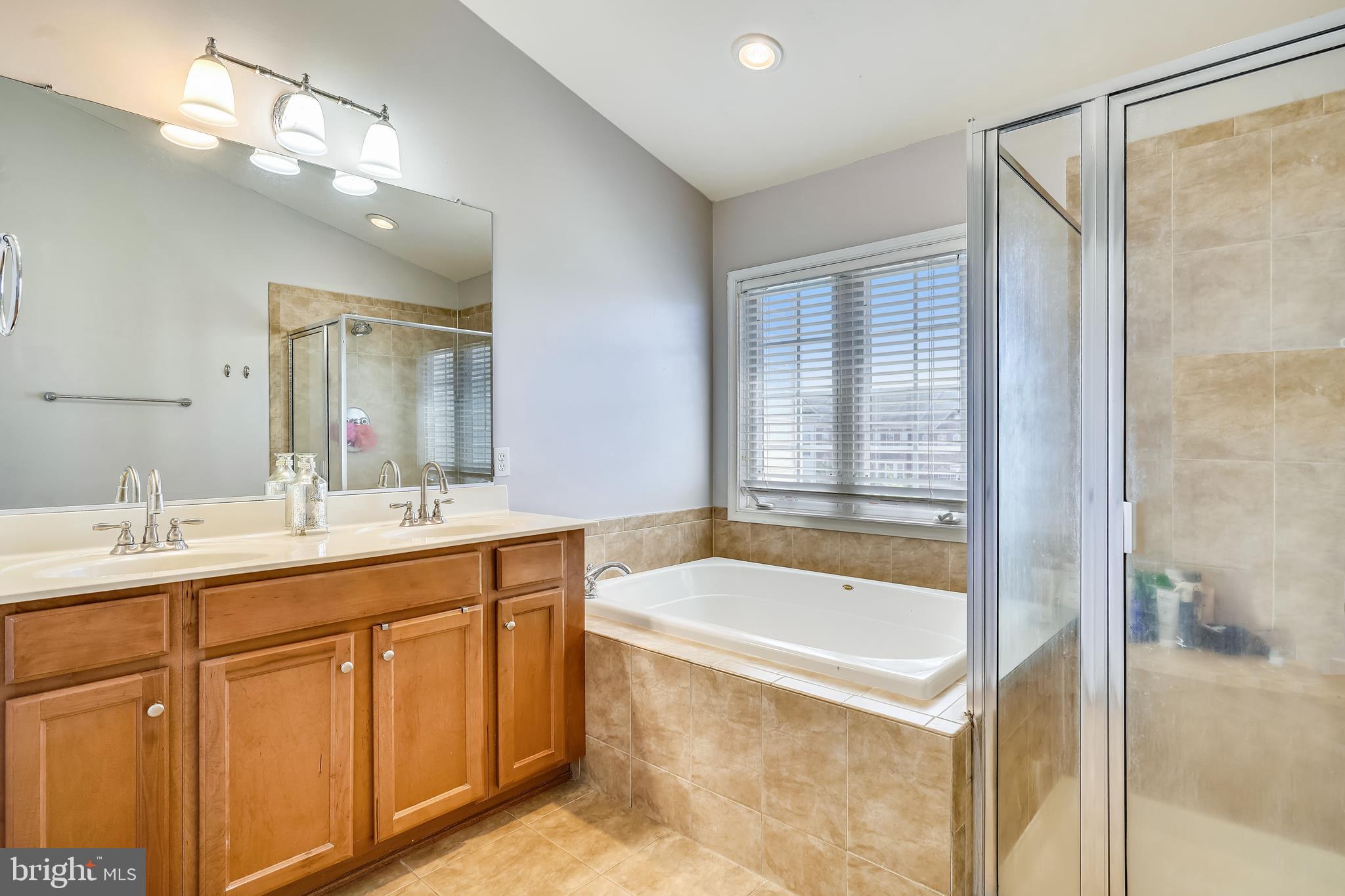 PORT POTOMAC - Residential