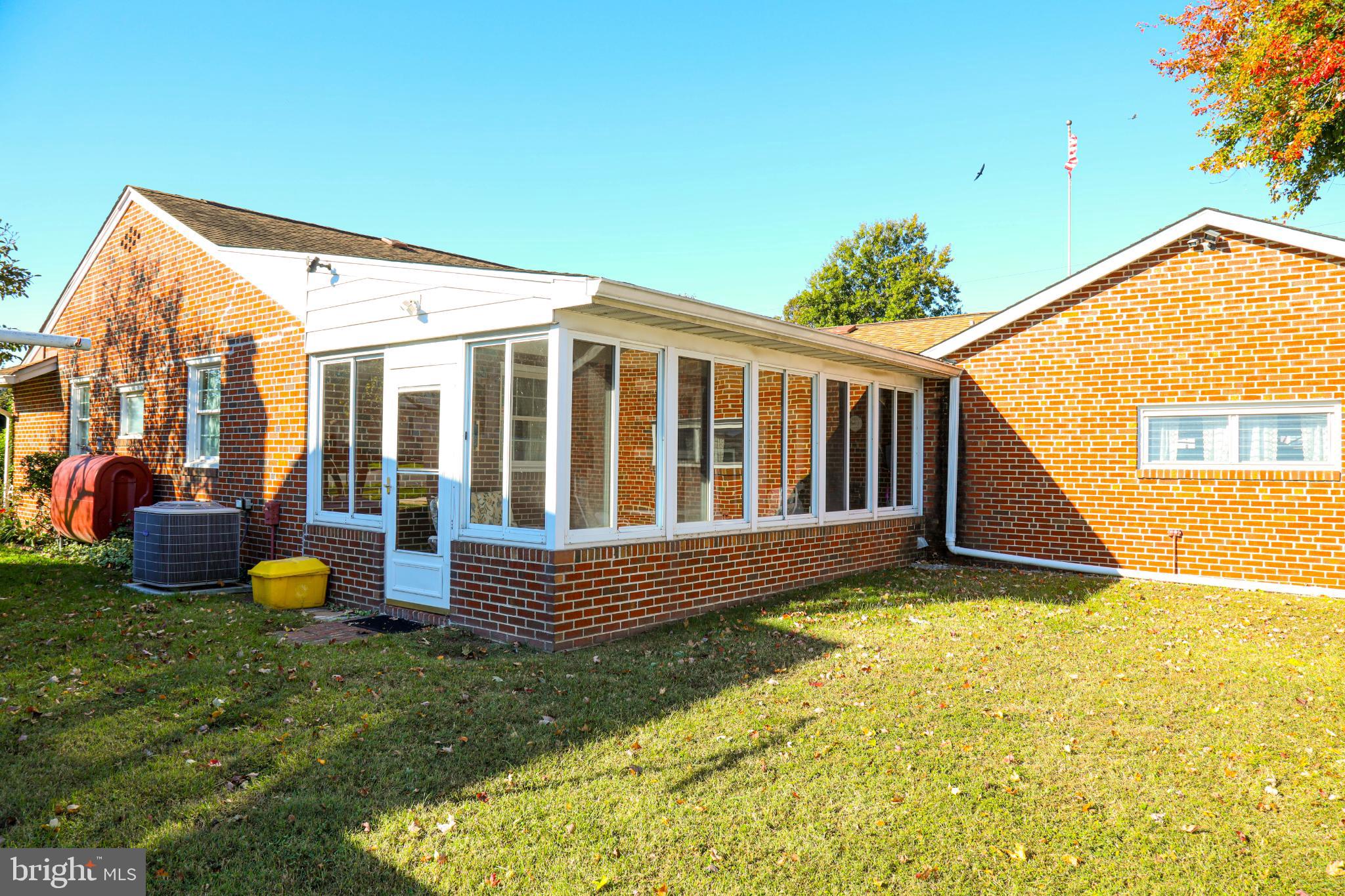 SUNSET BEACH - Residential