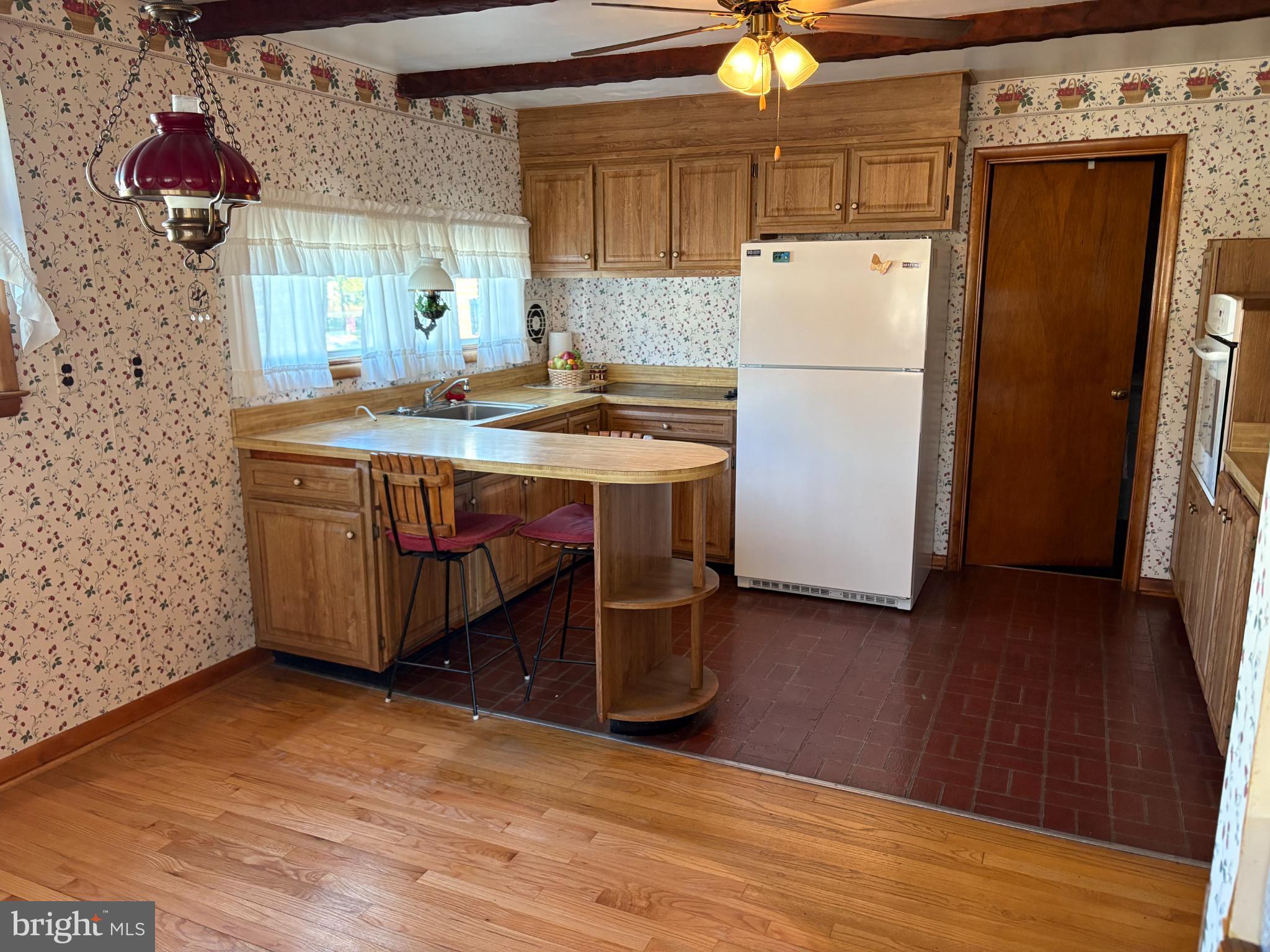 SUNSET BEACH - Residential