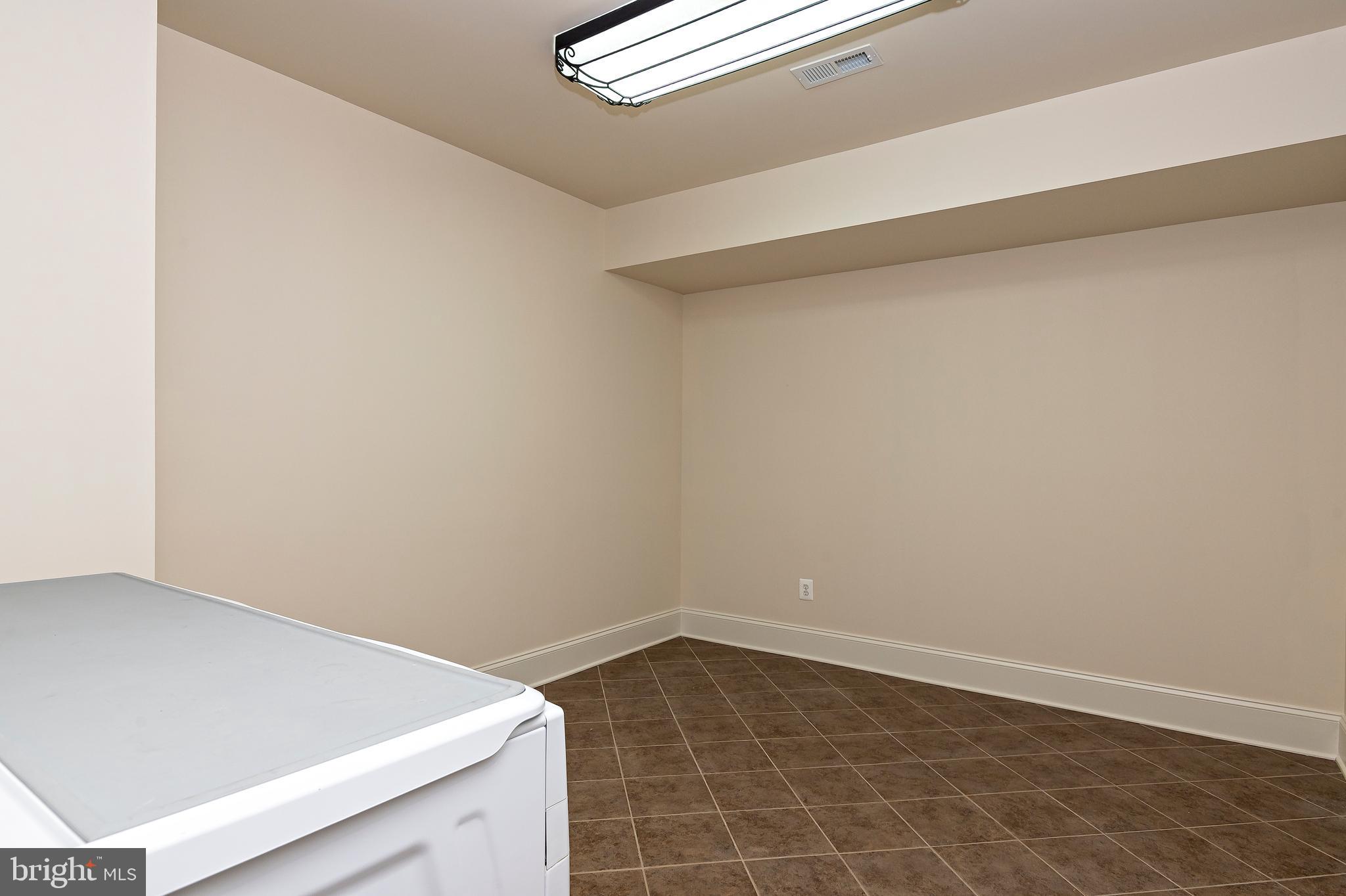 PATUXENT CHASE - Residential