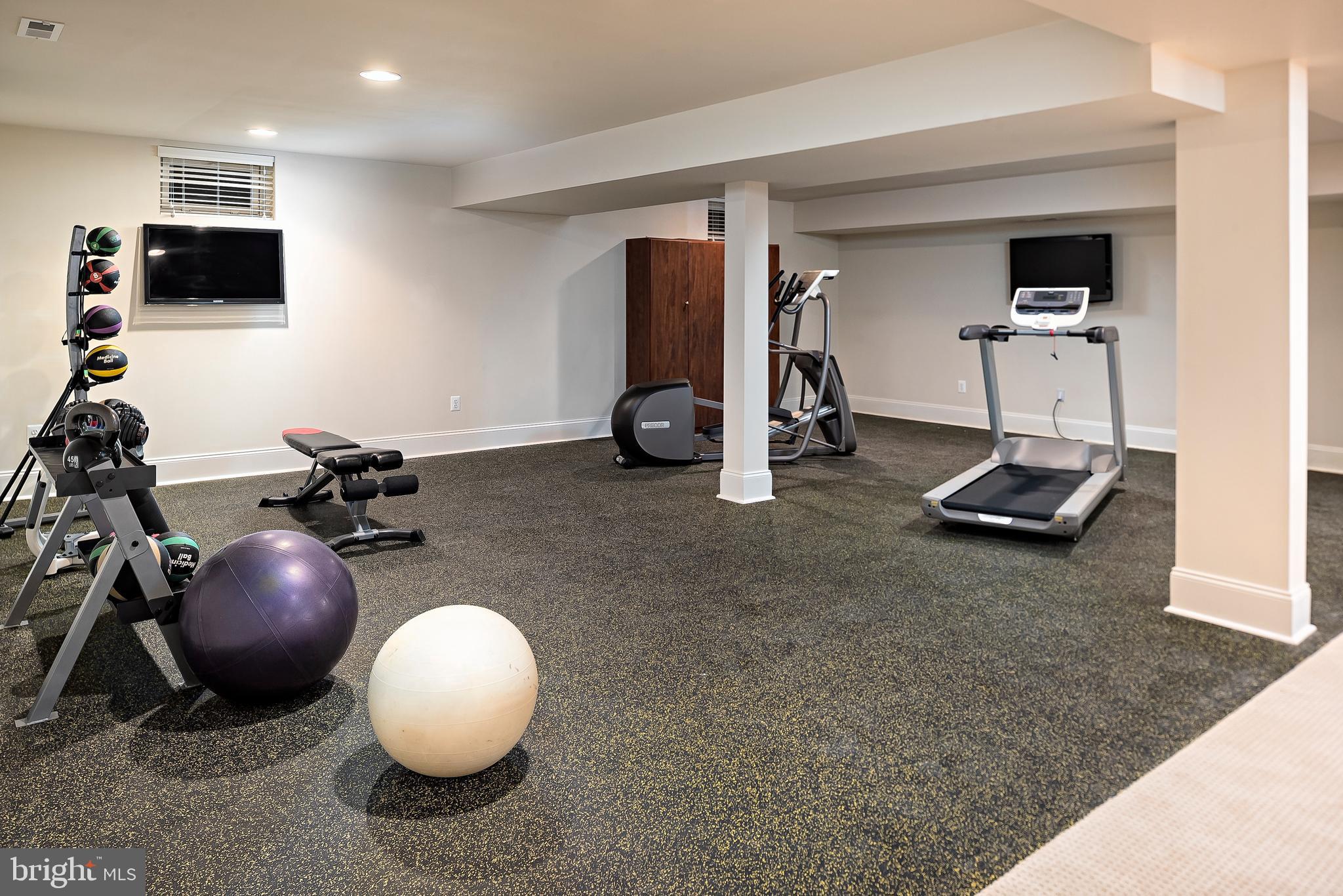 PATUXENT CHASE - Residential