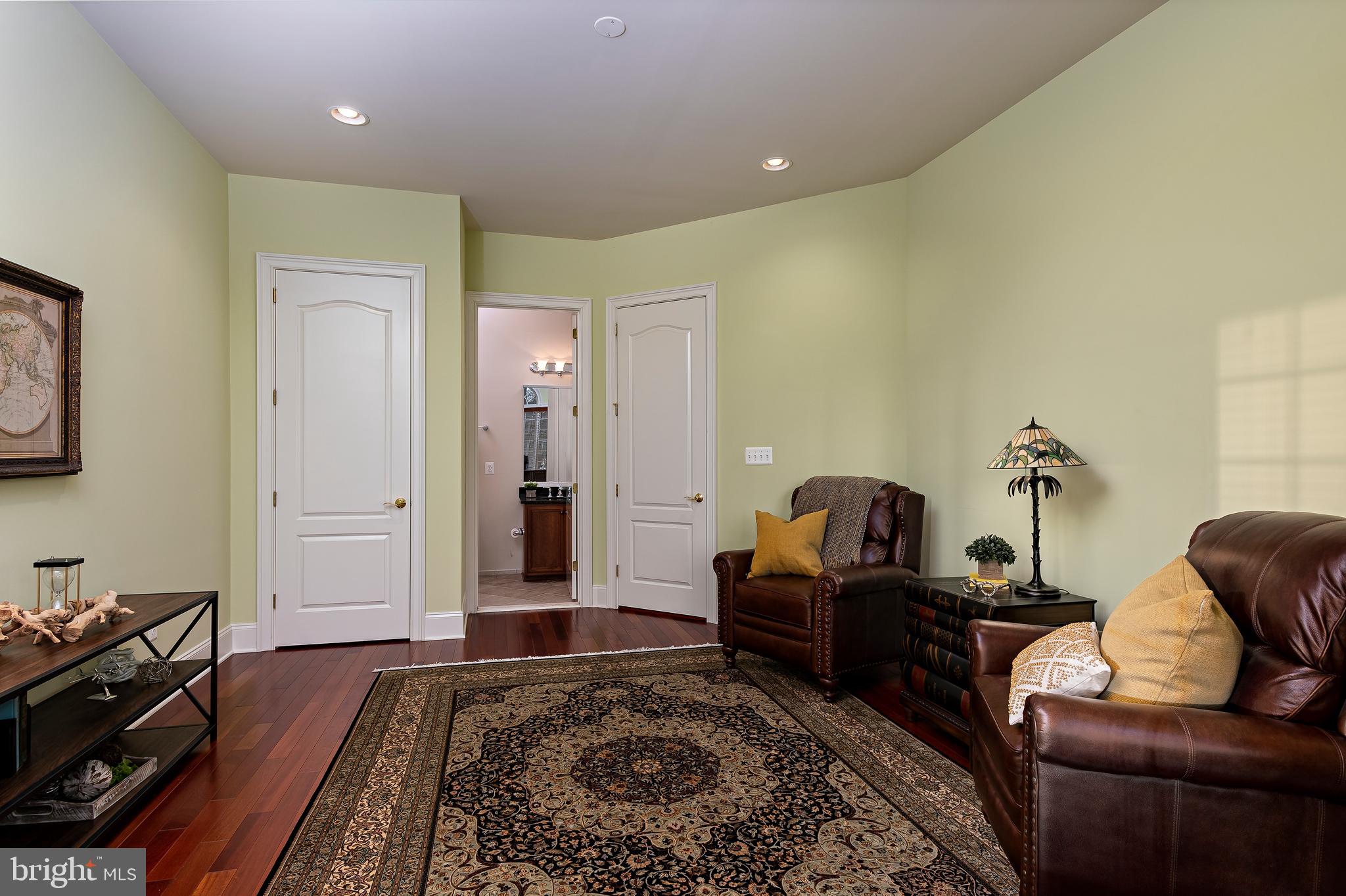 PATUXENT CHASE - Residential