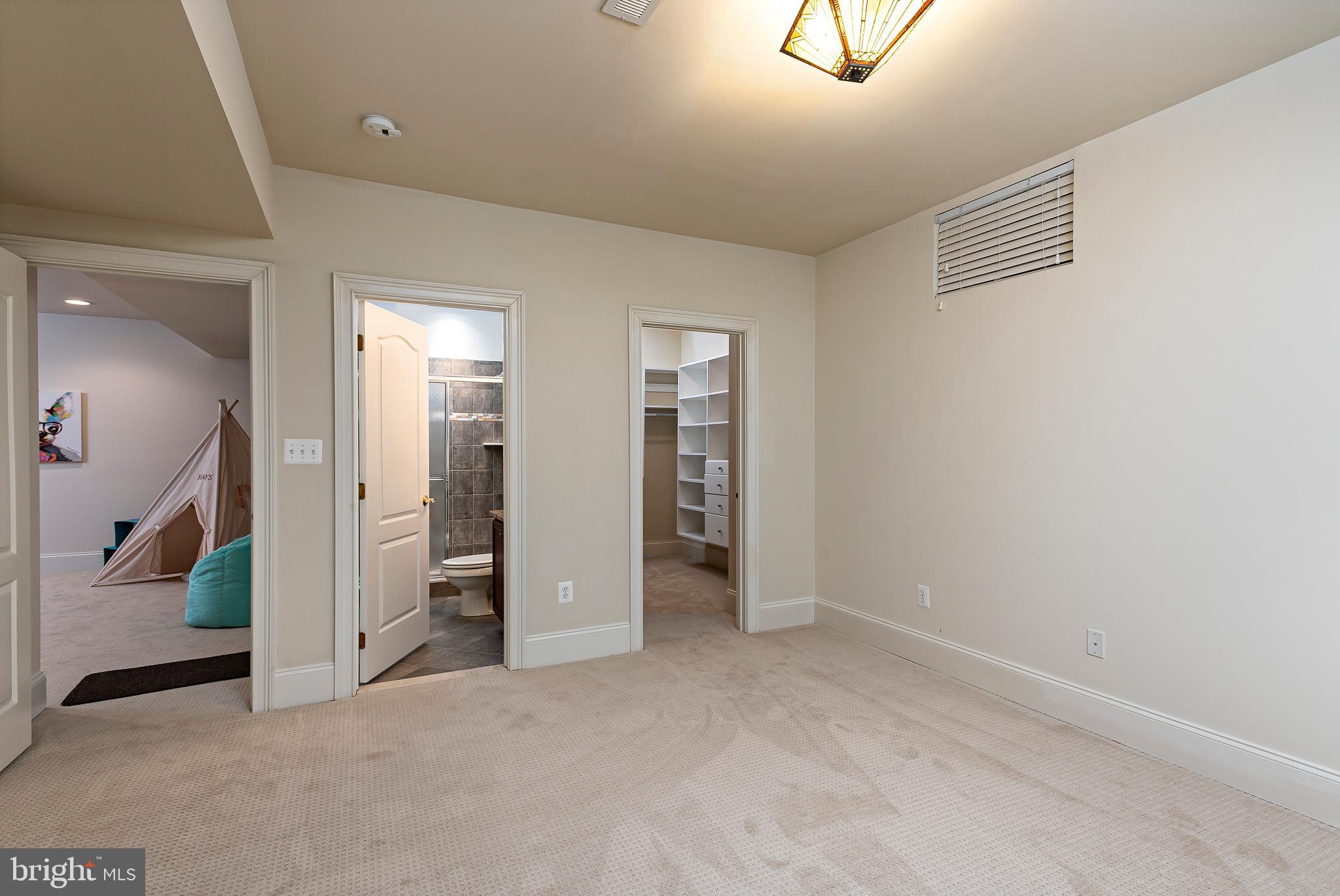 PATUXENT CHASE - Residential