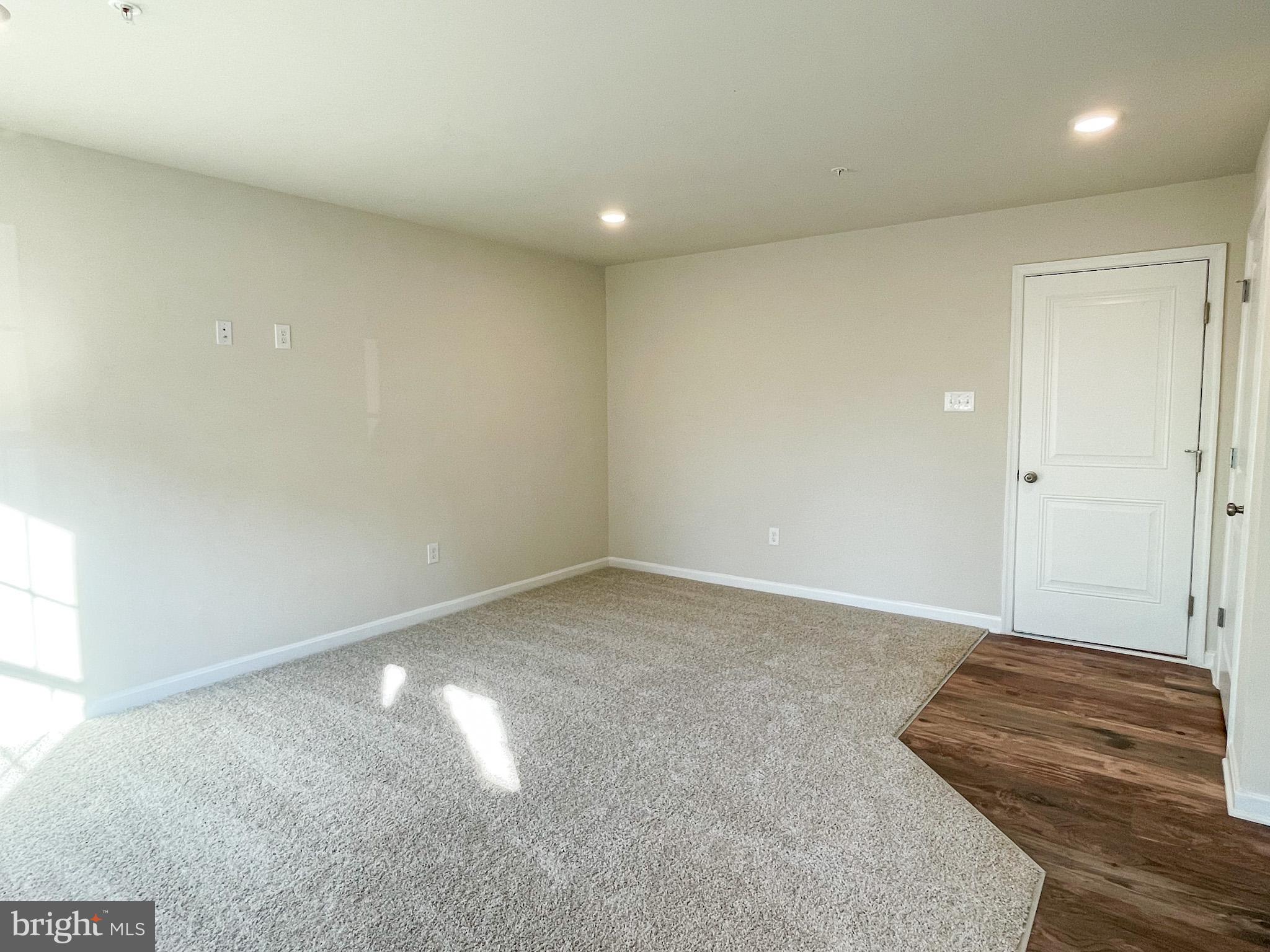 WESTVIEW SOUTH - Residential Lease