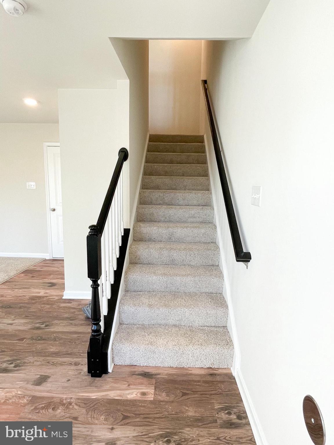 WESTVIEW SOUTH - Residential Lease