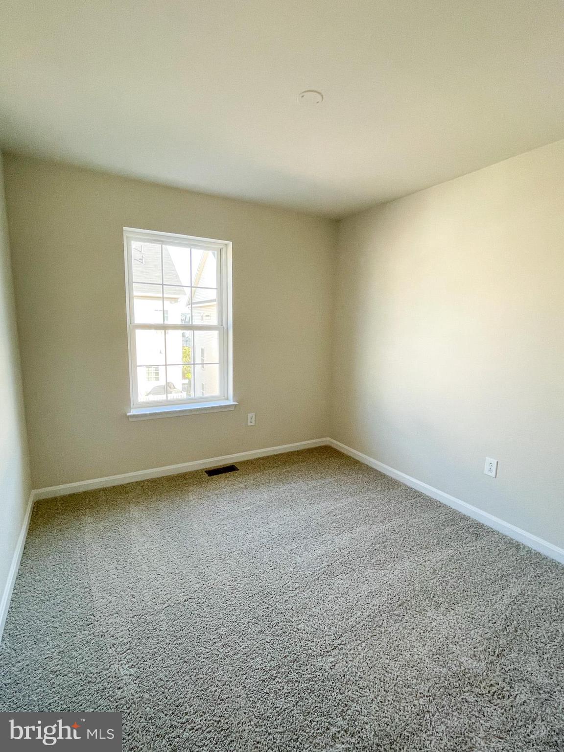 WESTVIEW SOUTH - Residential Lease