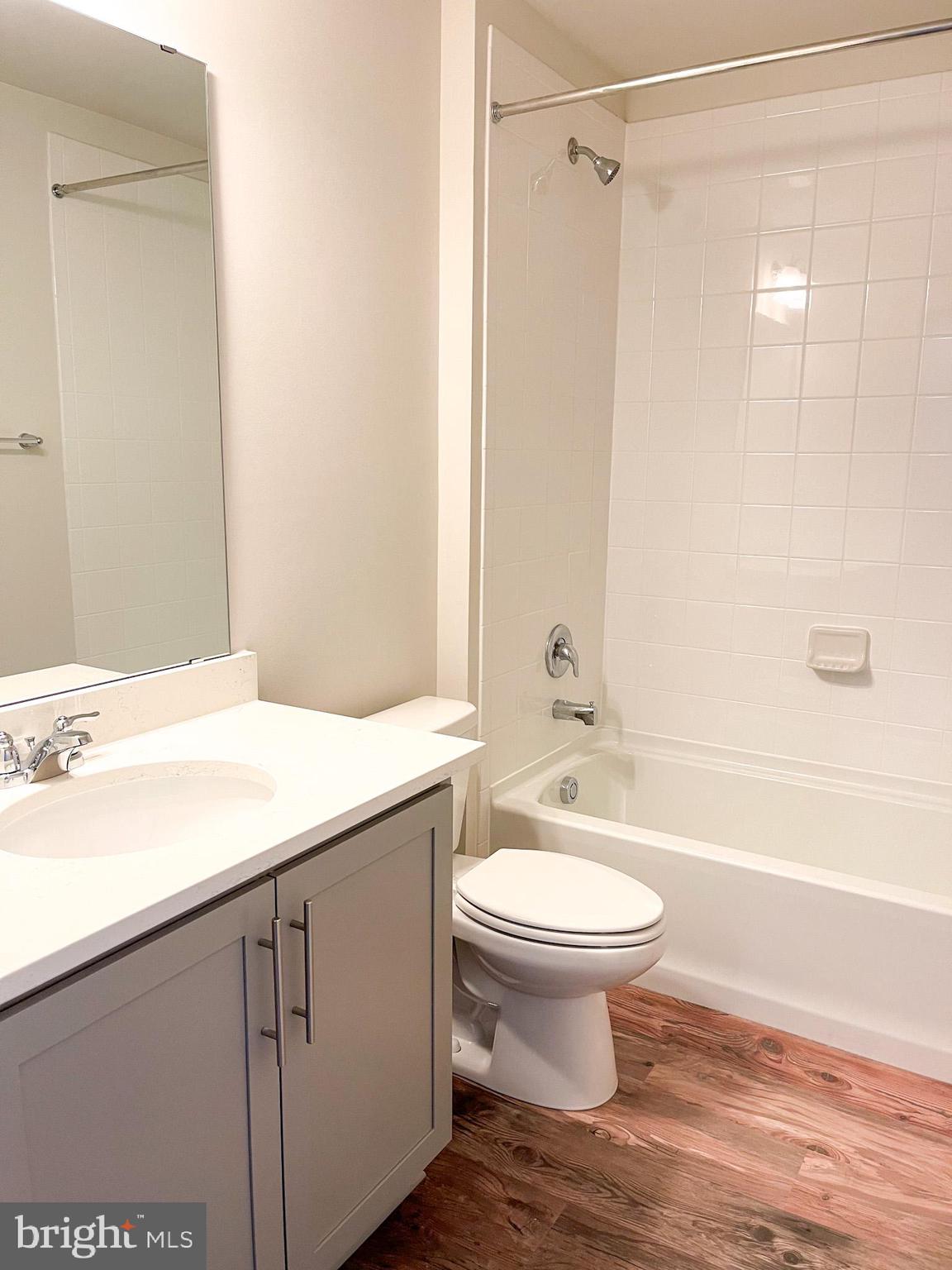 WESTVIEW SOUTH - Residential Lease