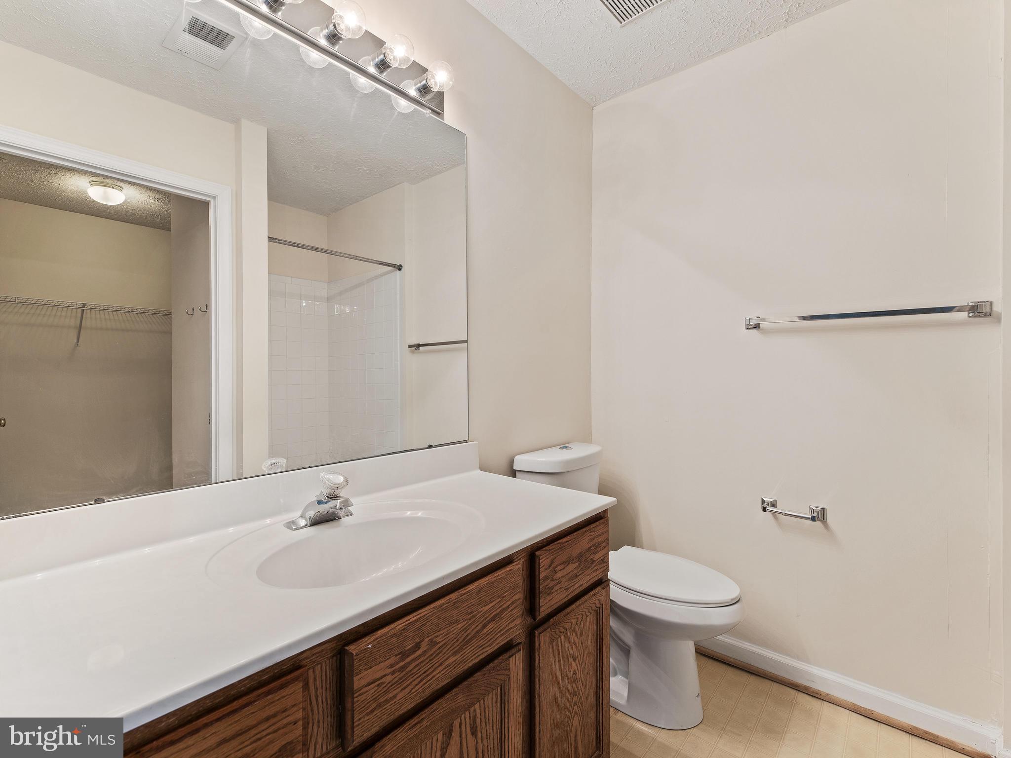 DEARBOUGHT - Residential